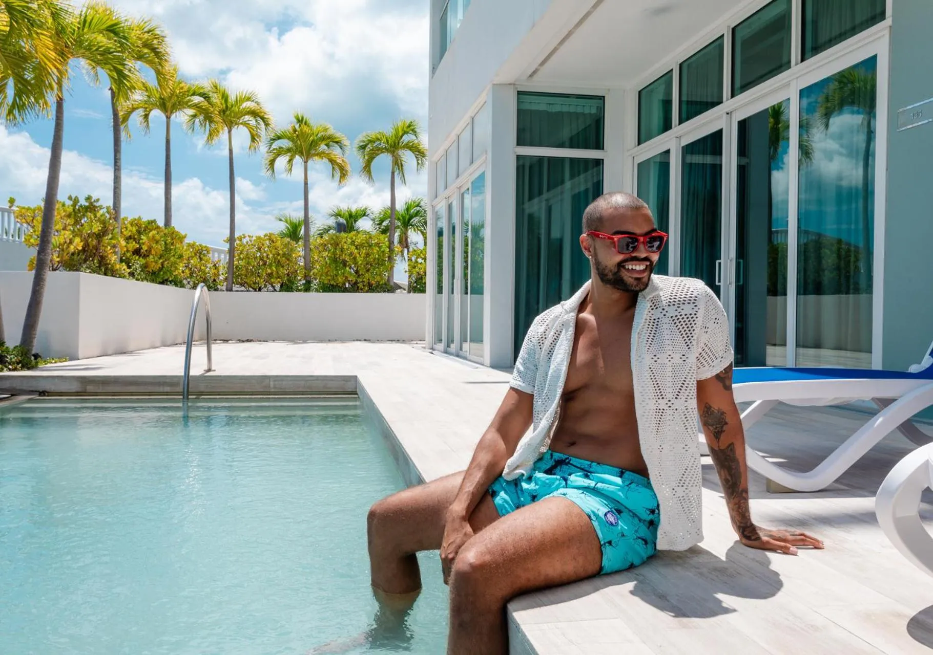 Poolside Lagoon Suite in Resorts World Bimini