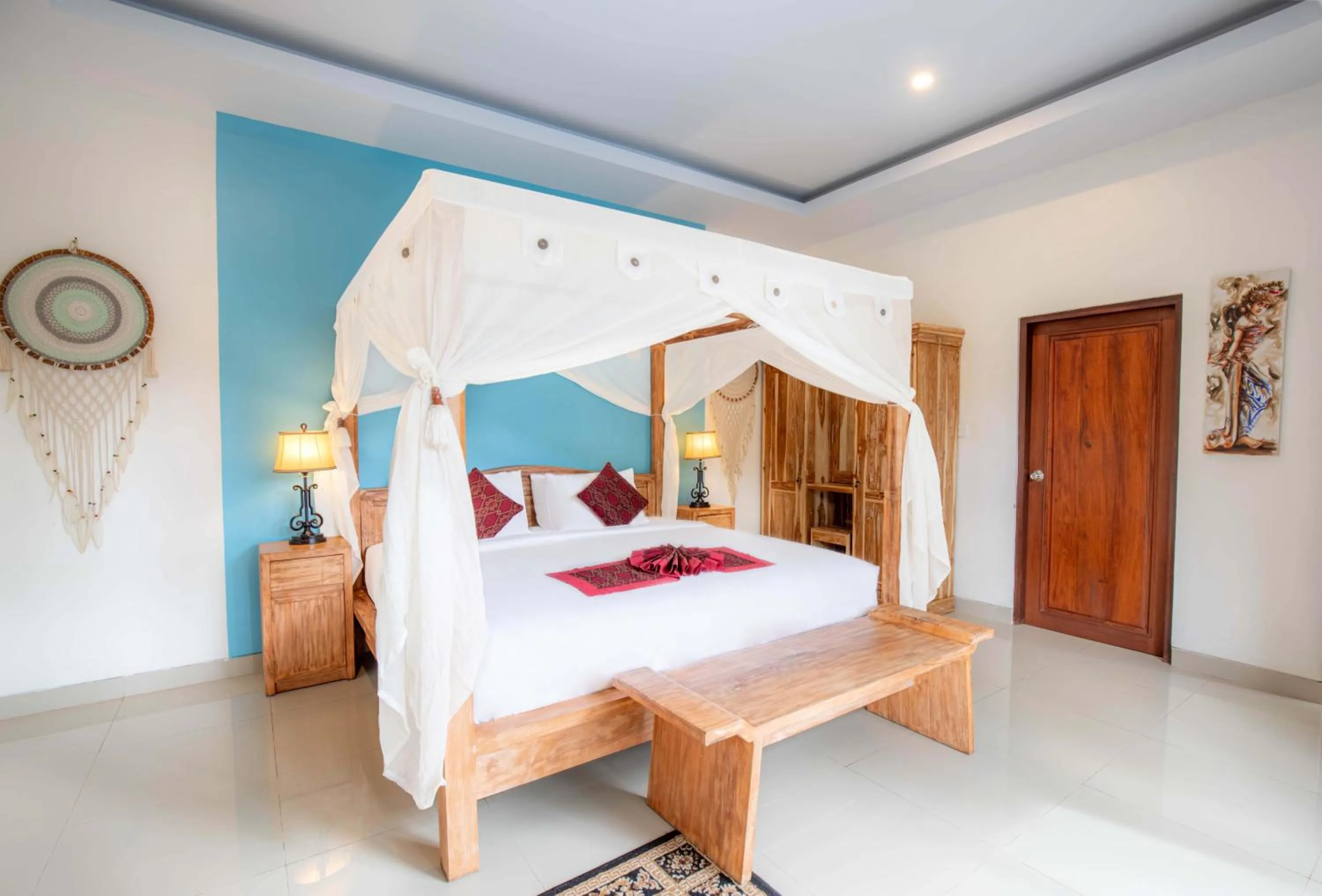 Bed in Ubud Mesari Private Pool Villa