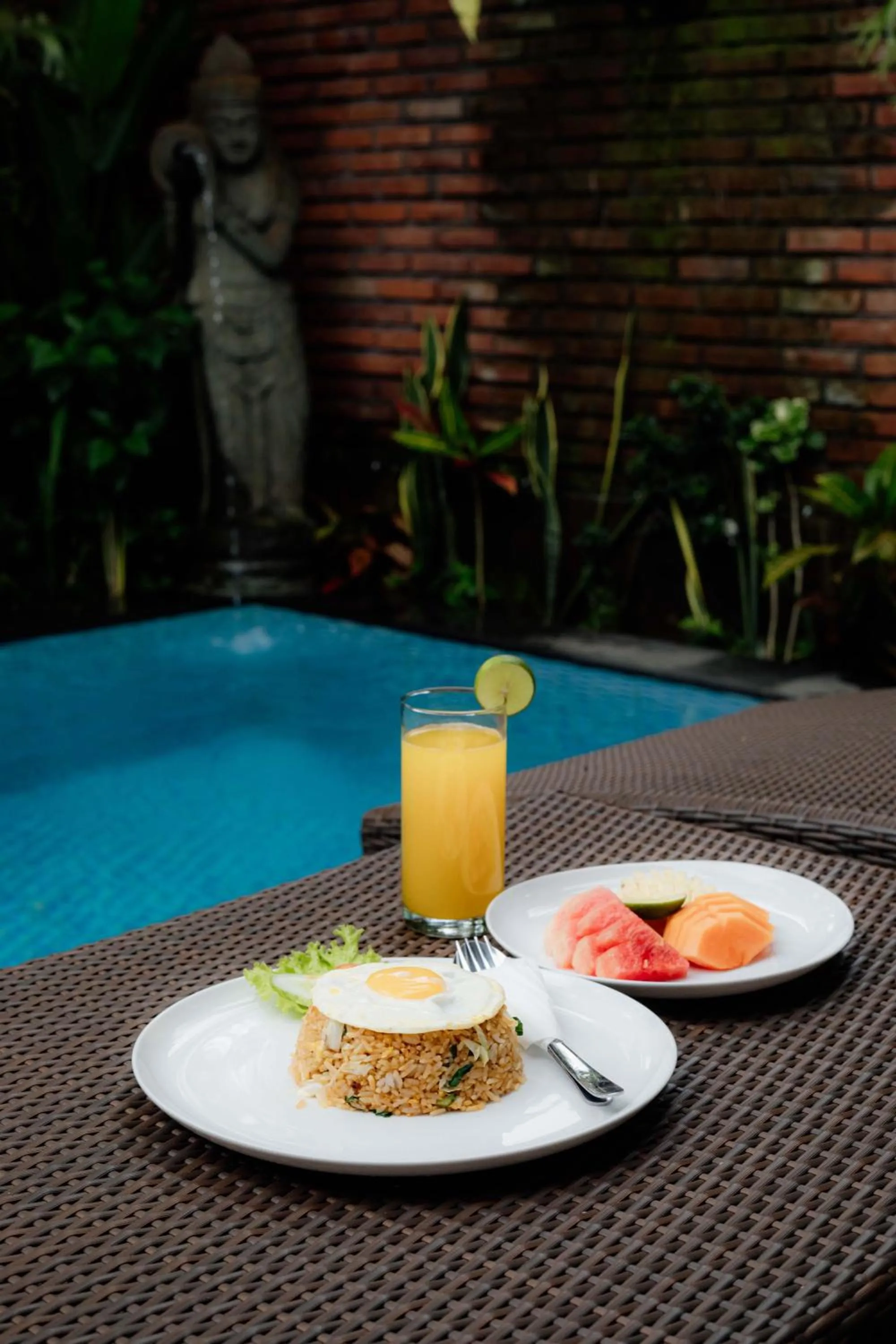 Food and drinks in Ubud Mesari Private Pool Villa
