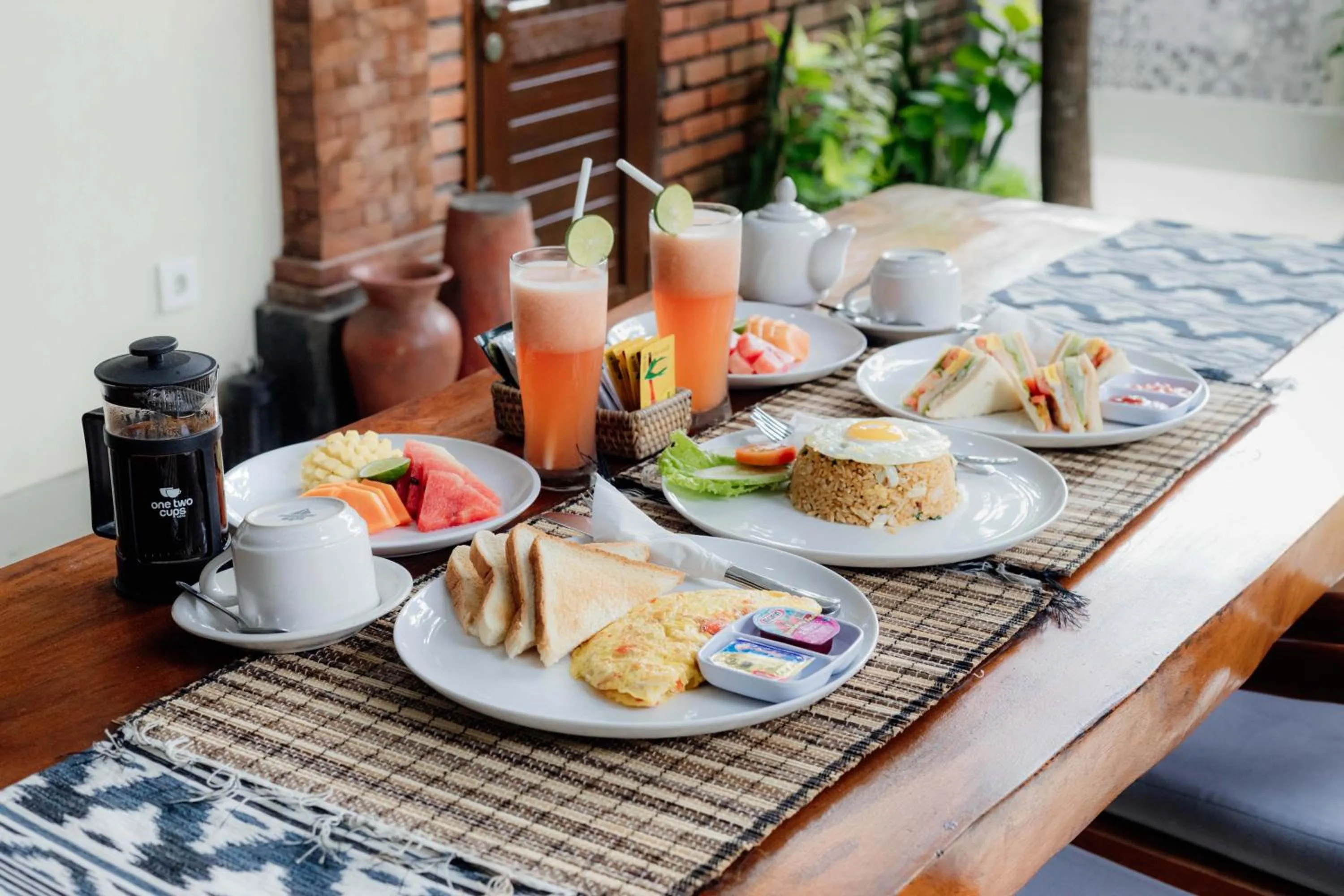 Food and drinks in Ubud Mesari Private Pool Villa