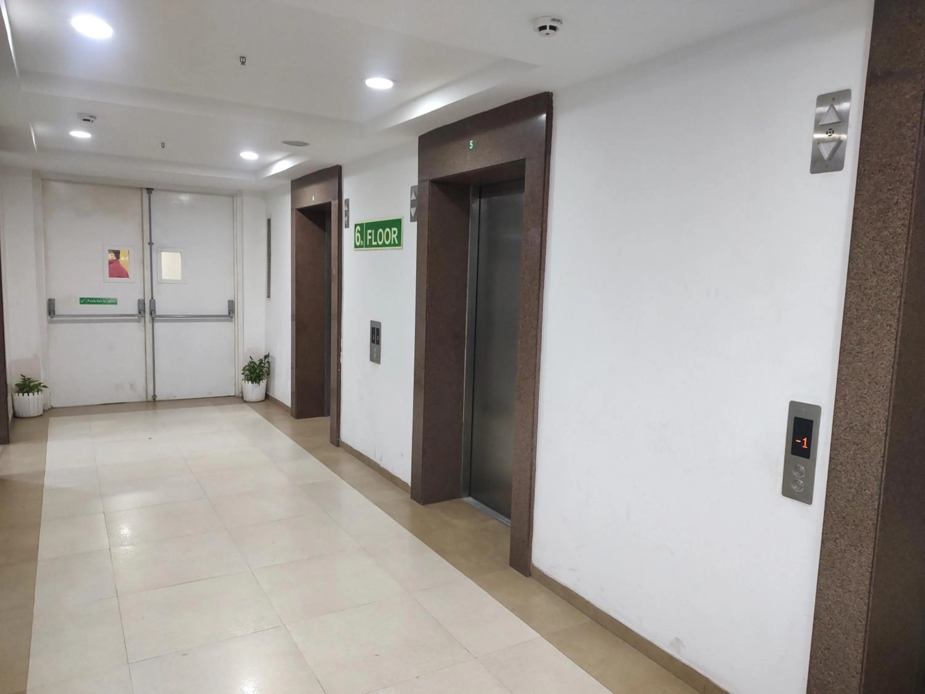 elevator in Evanthe Hotels