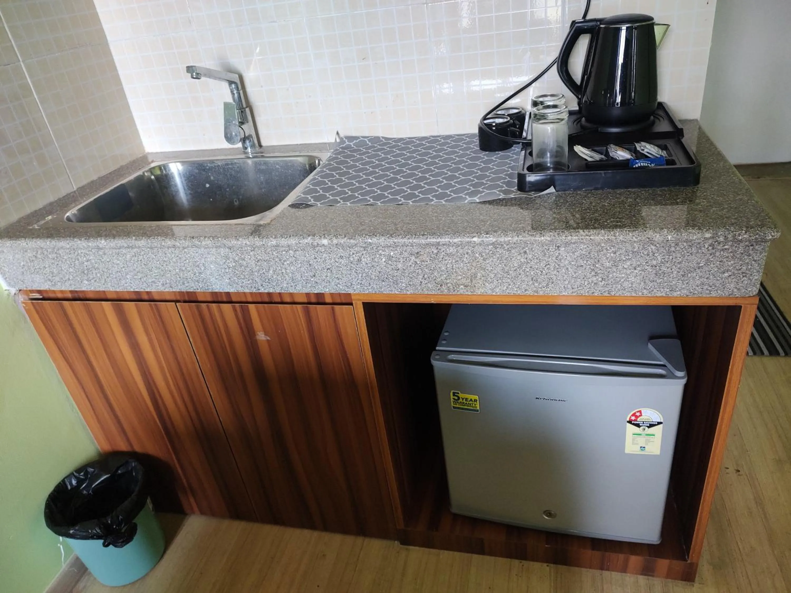 Kitchen or kitchenette in Evanthe Hotels