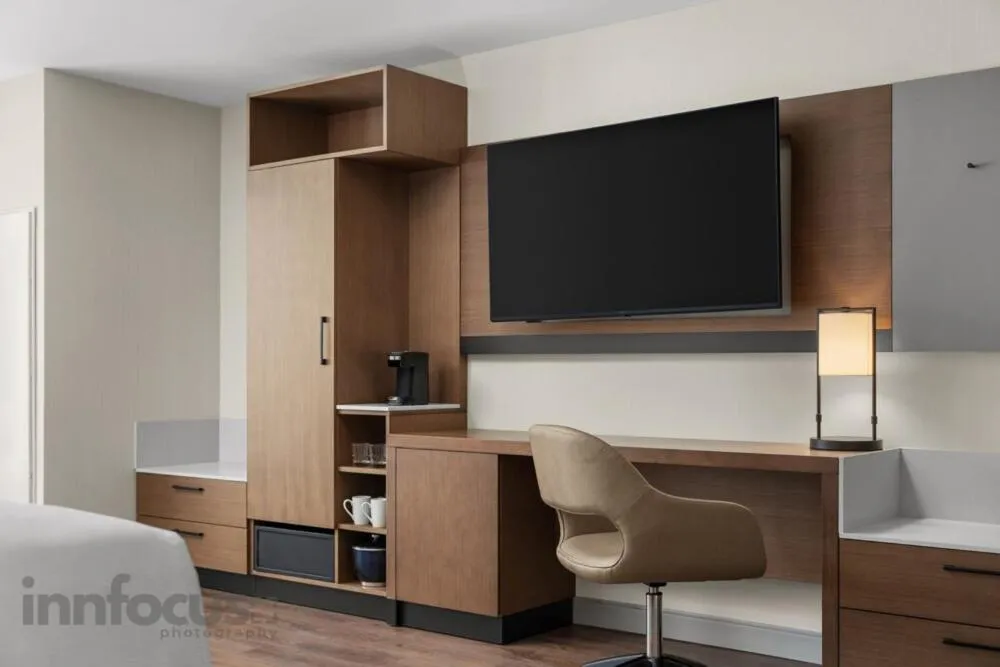 Hyatt Place Mississauga / Airport Corp Center