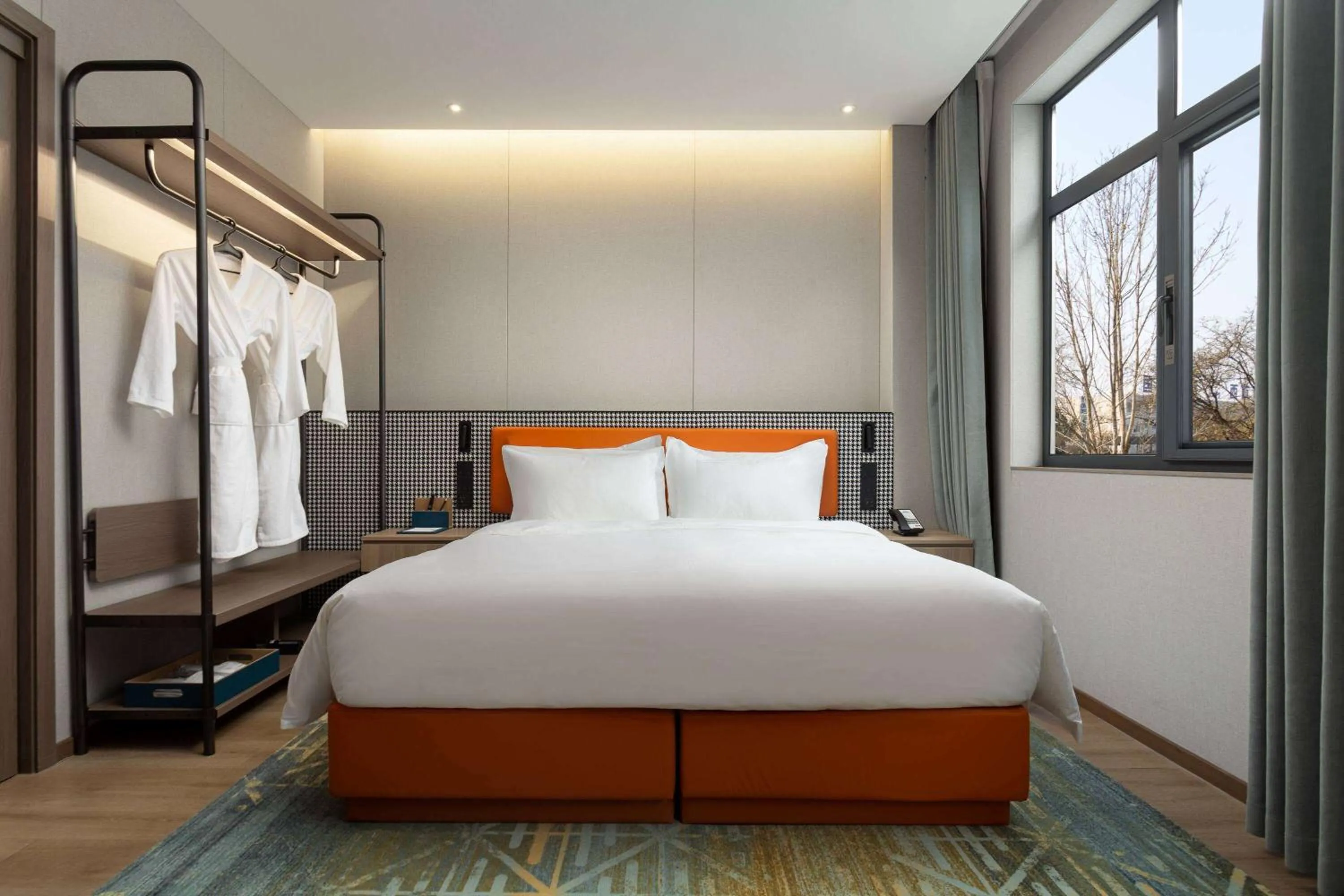 Photo of the whole room, Bed in Days Inn by Wyndham Xi'an Yanliang