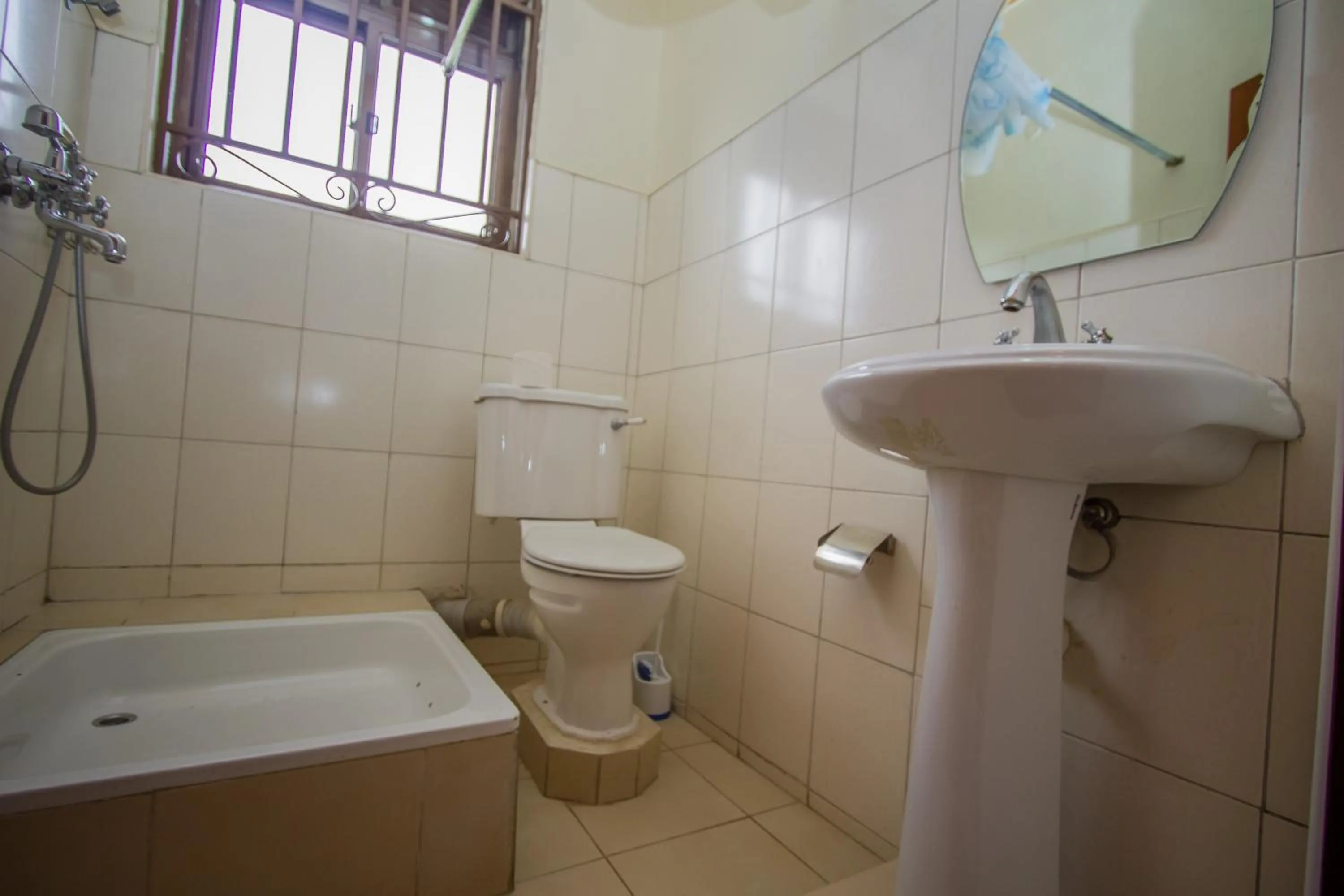 Bathroom in Askay Hotel Suites