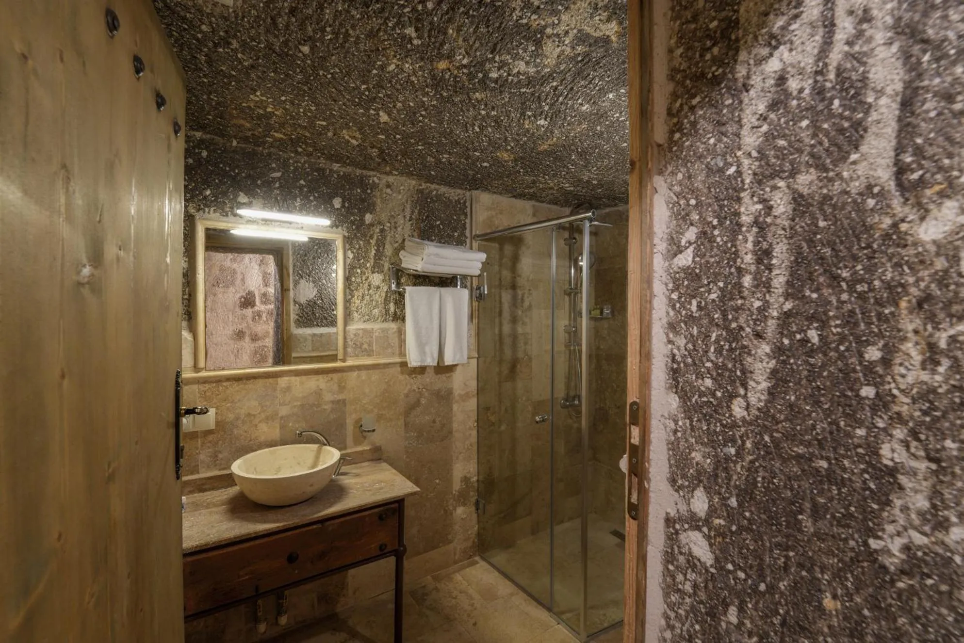 Bathroom in Tekkaya Cave Hotel