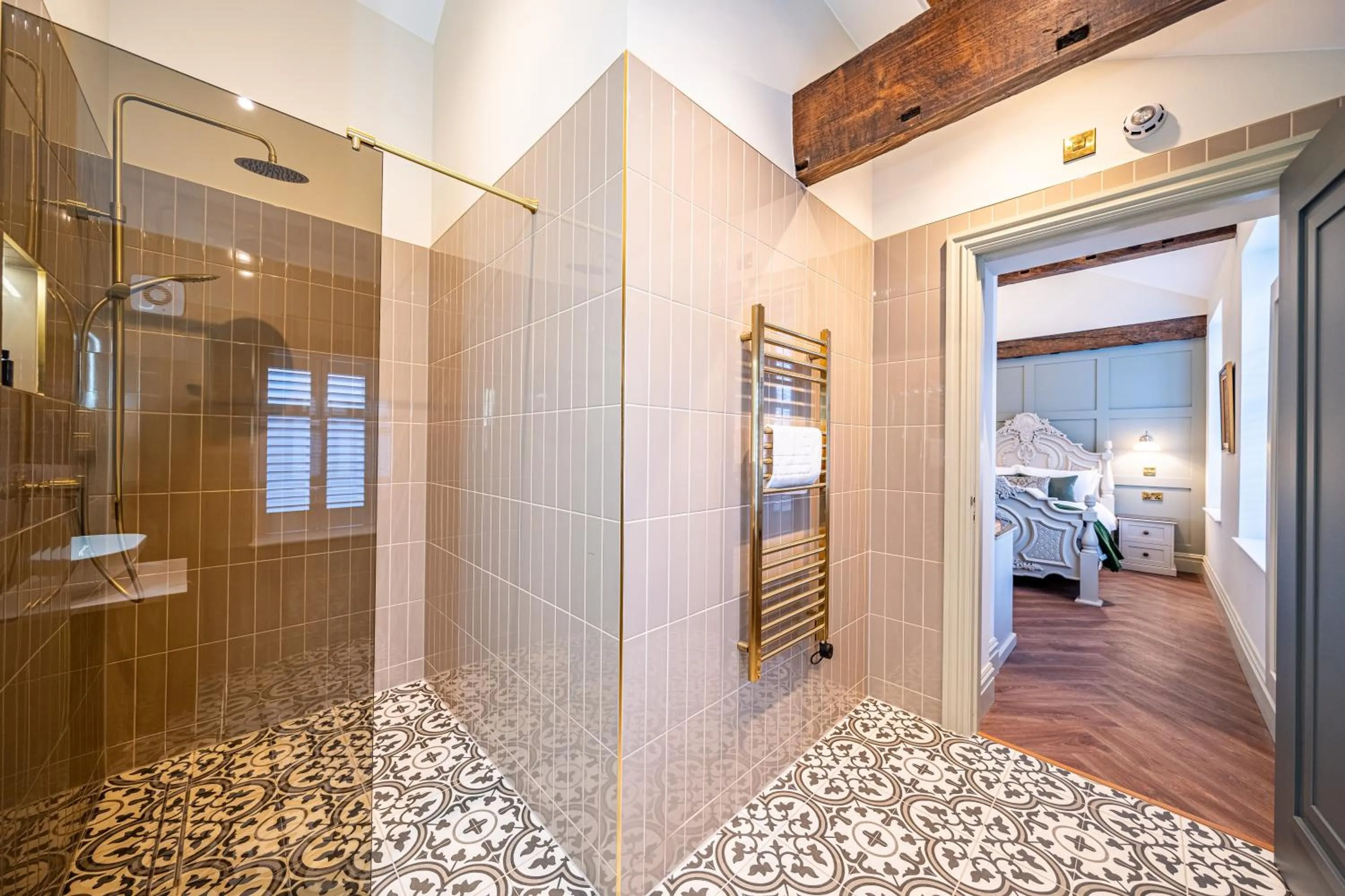 Bathroom, Bed in St Marys Quarters