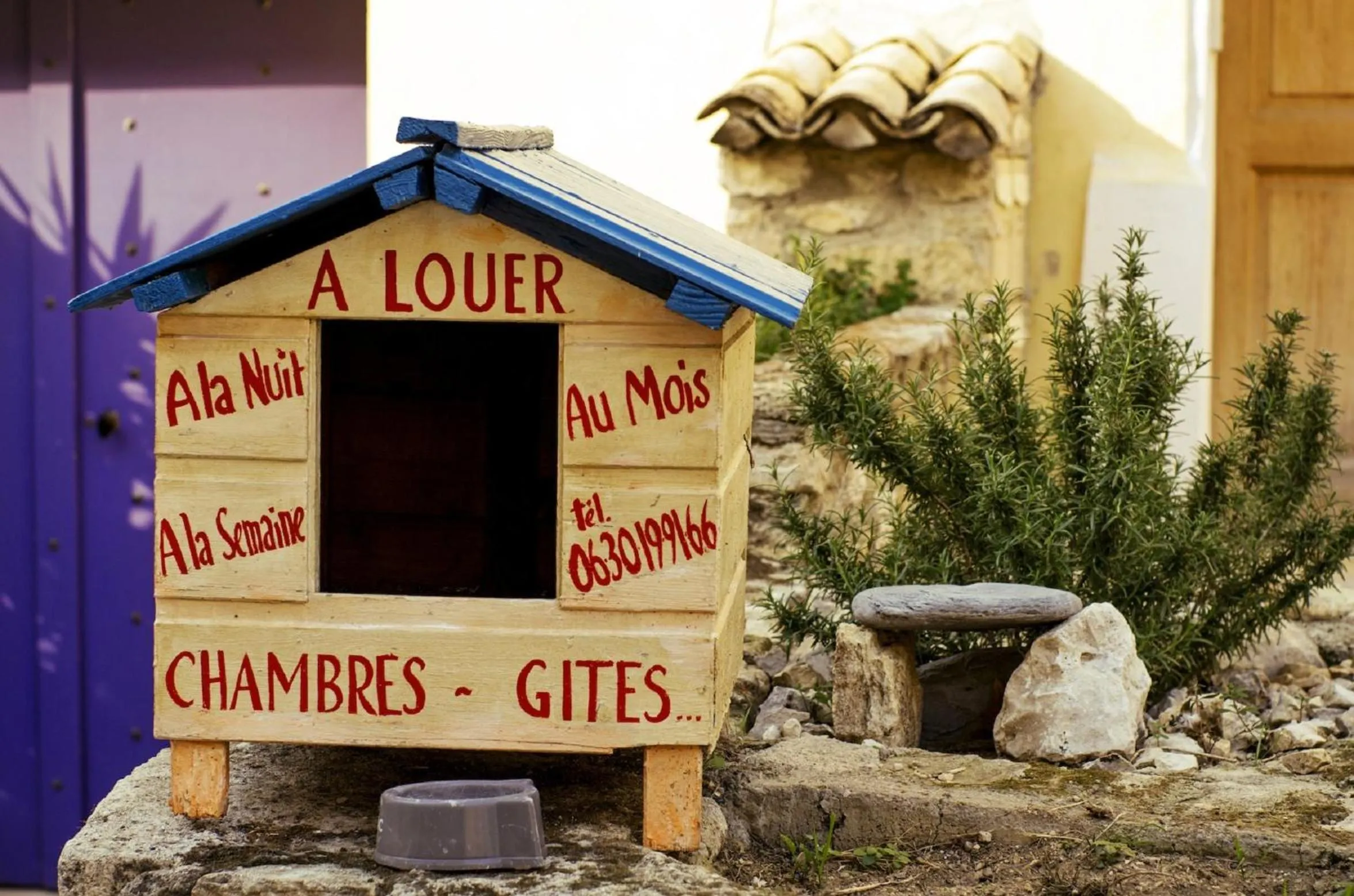 Logo/Certificate/Sign in Gite Fa Mille maison bleu