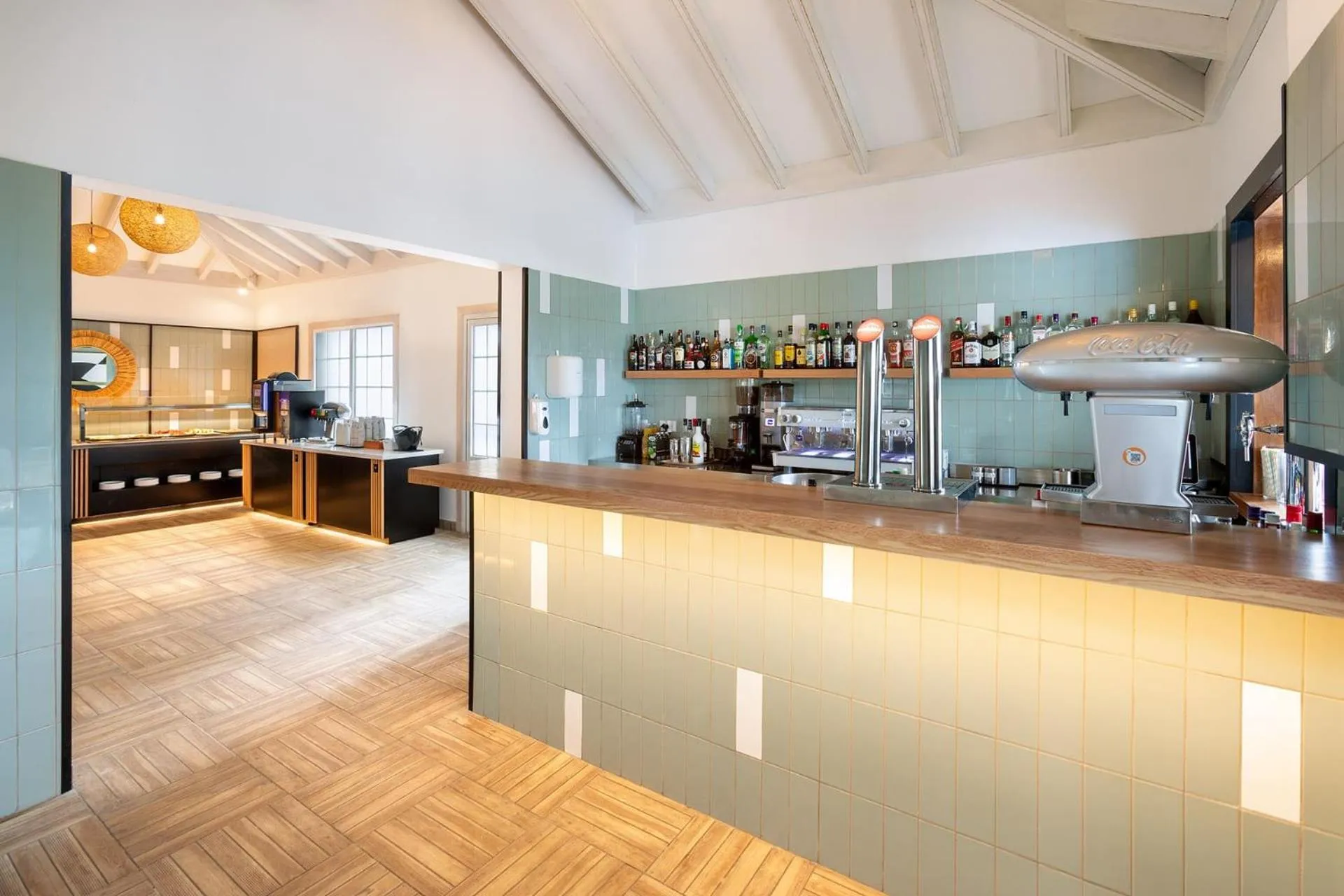 Restaurant/places to eat in Gran Castillo Tagoro Family & Fun Playa Blanca