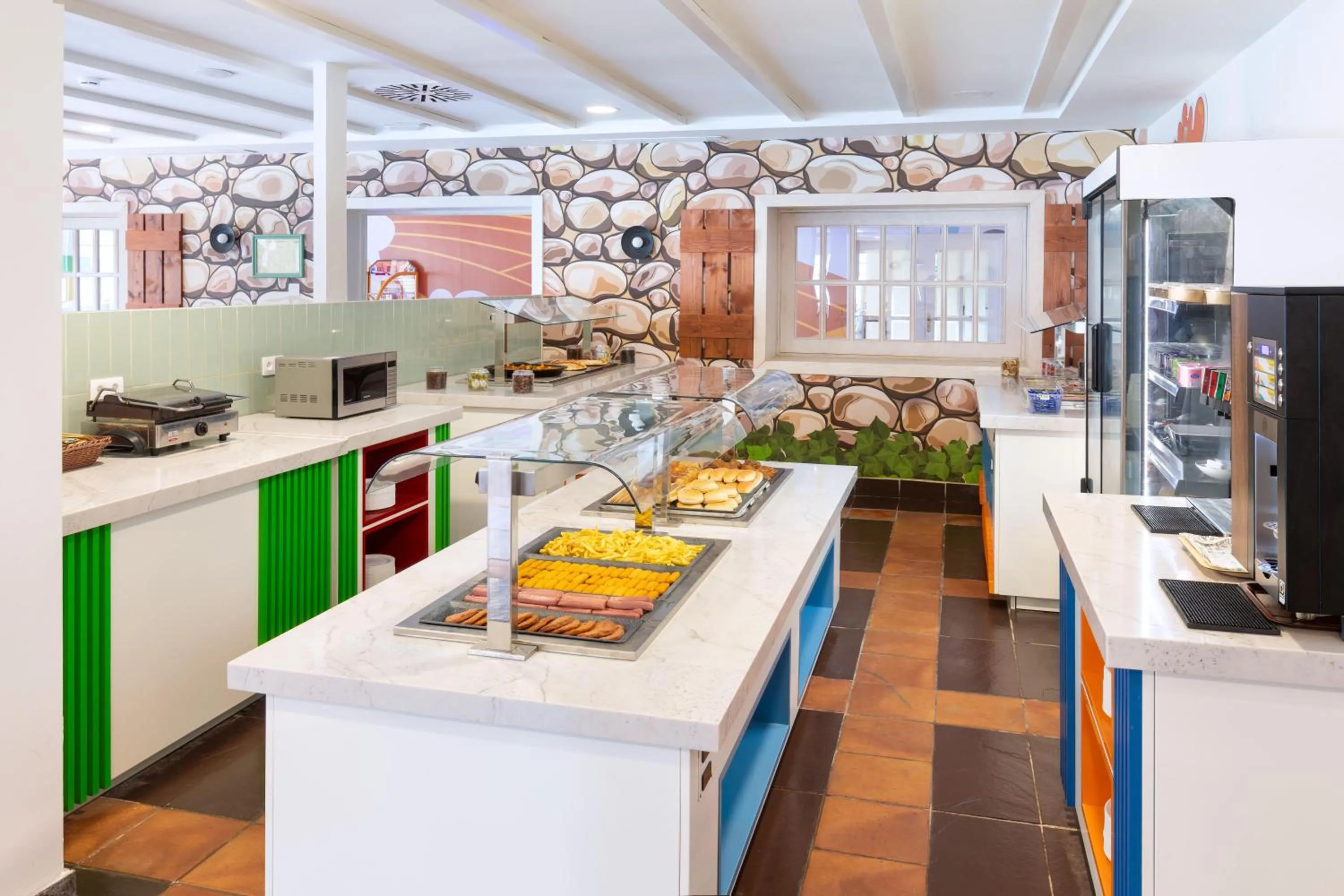 Restaurant/places to eat in Gran Castillo Tagoro Family & Fun Playa Blanca