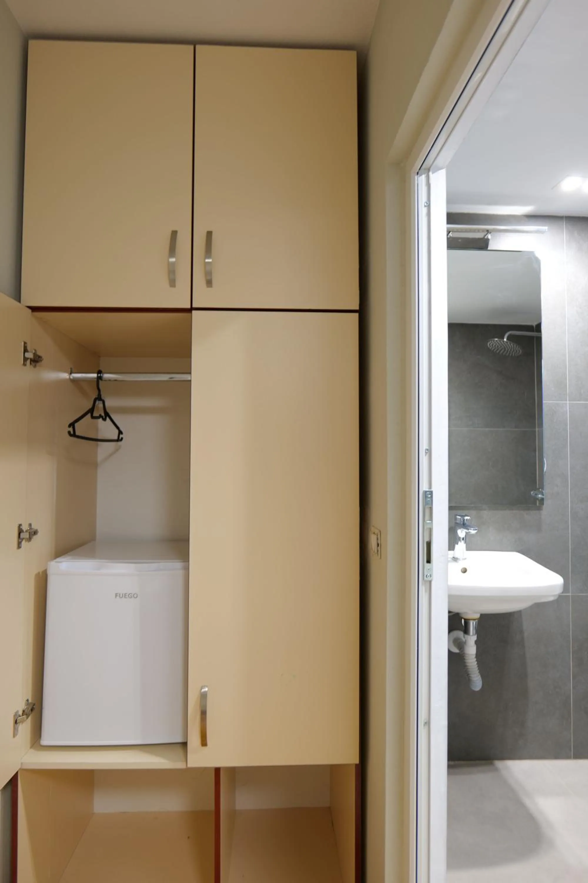 wardrobe in Hotel Jali