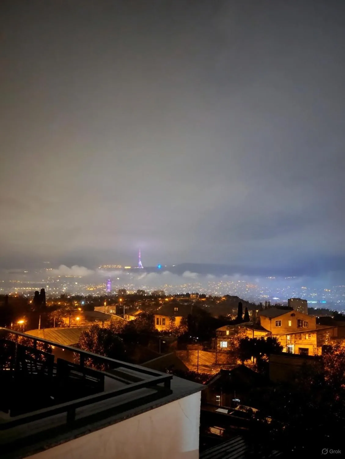 Night in Panorama Hills Apart-Hotel