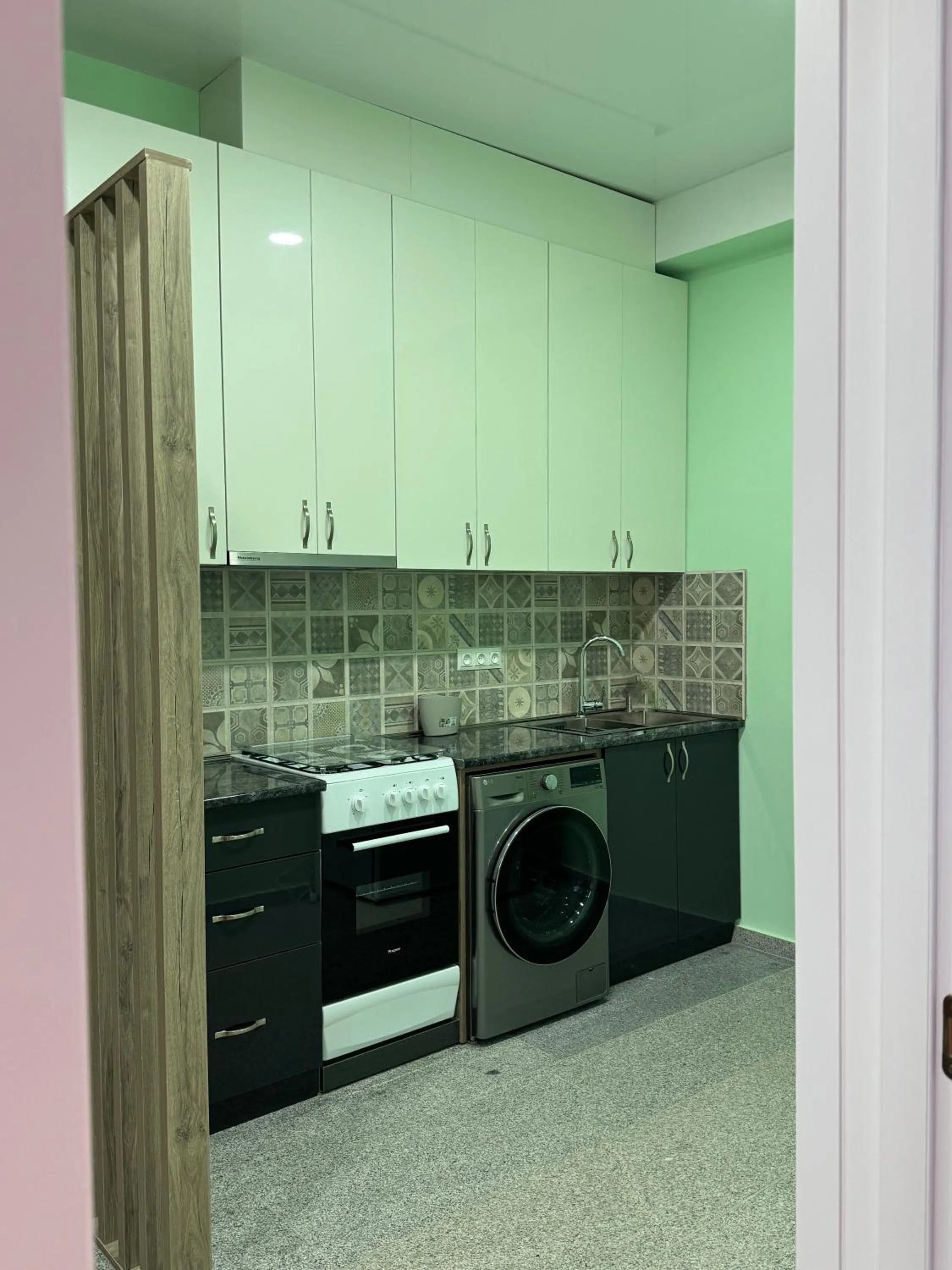 Kitchen or kitchenette in Panorama Hills Apart-Hotel