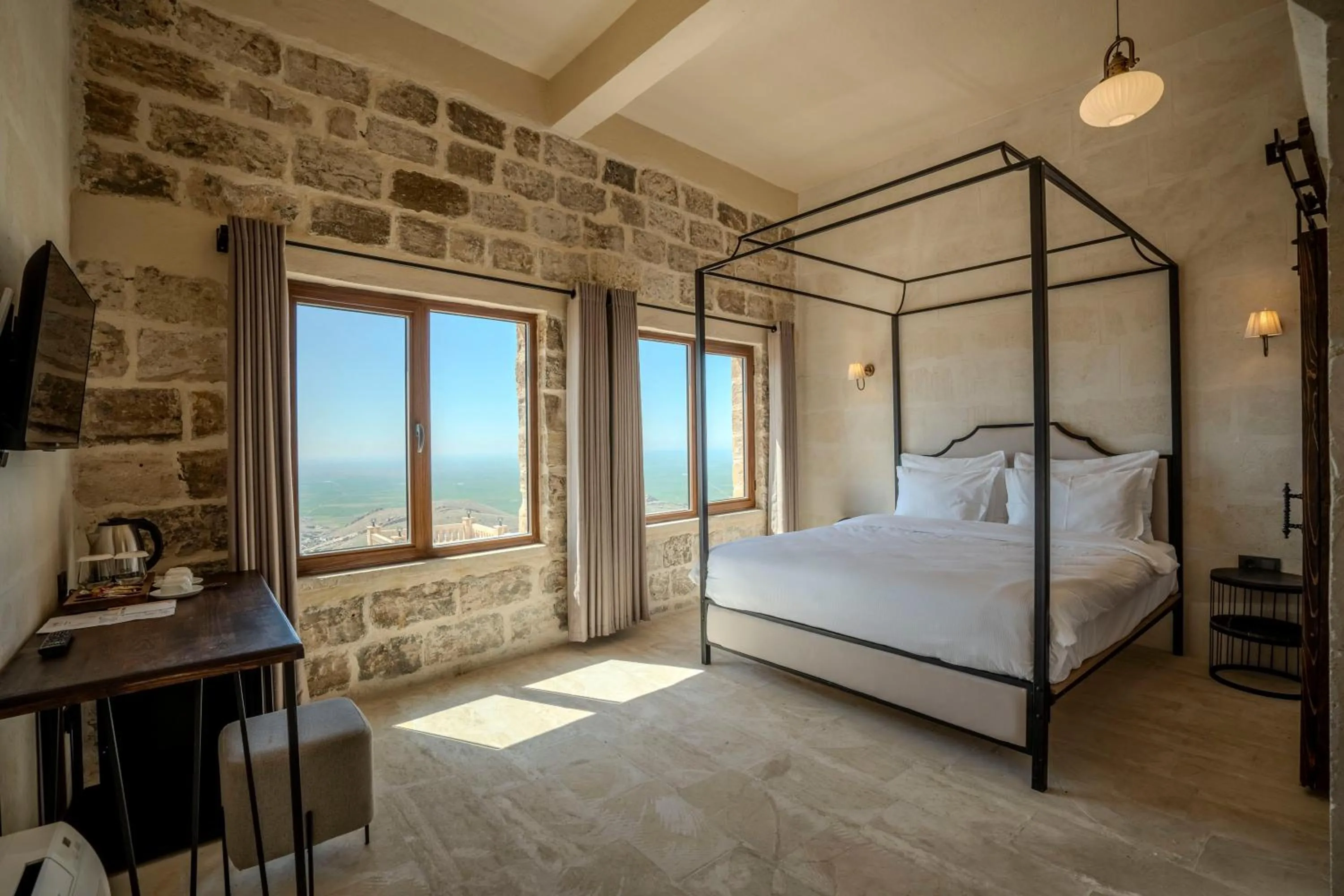 Bed in Maran House Mardin