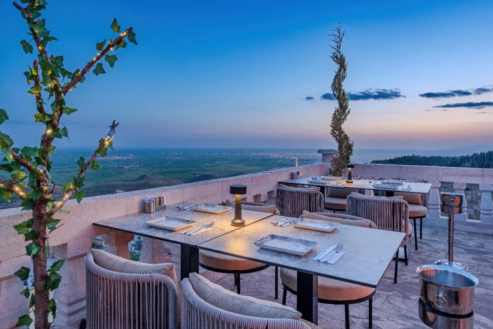 Restaurant/places to eat in Maran House Mardin