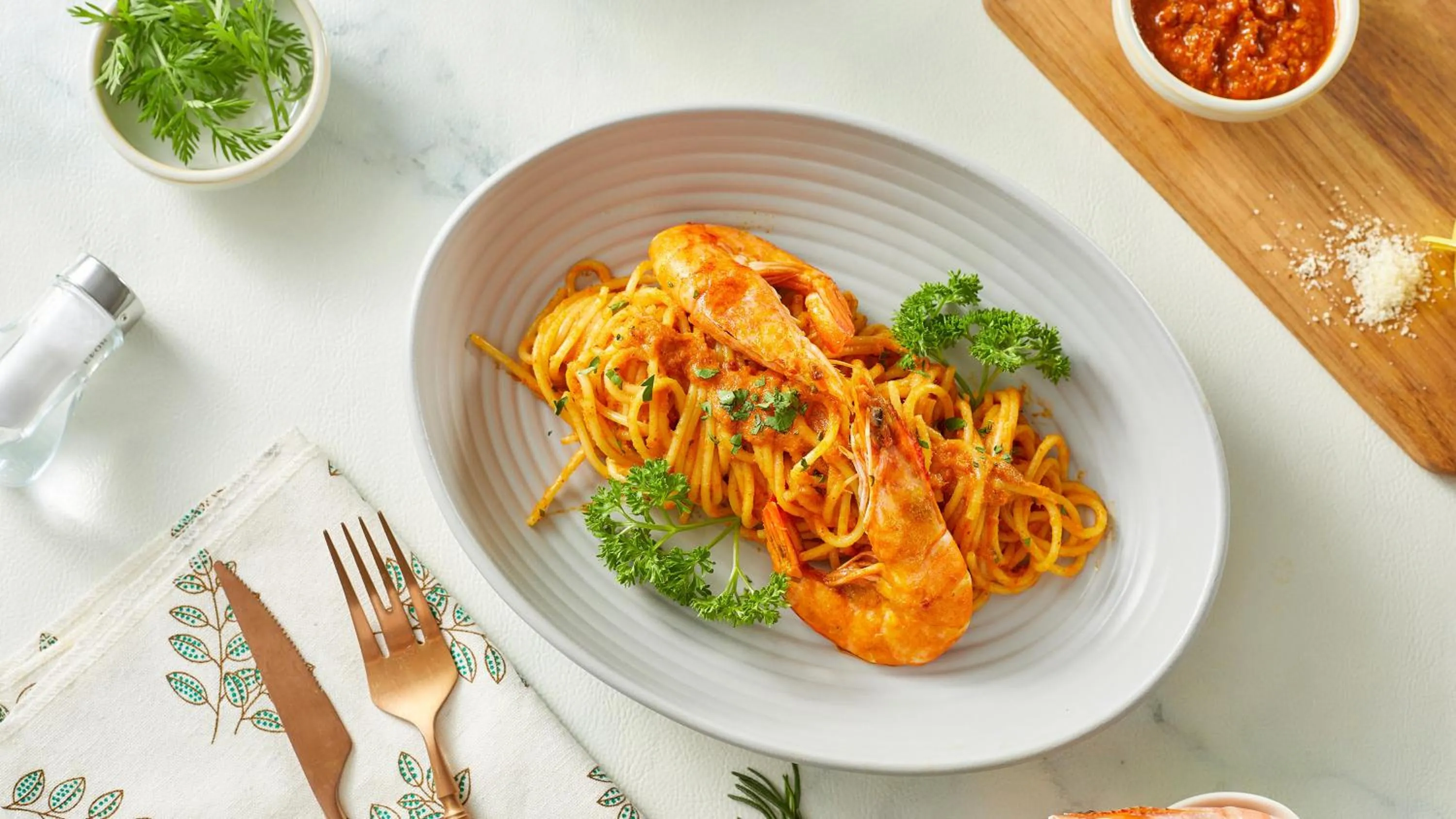 Photo of the whole room in Holiday Inn Shanghai Pudong Airport, an IHG Hotel