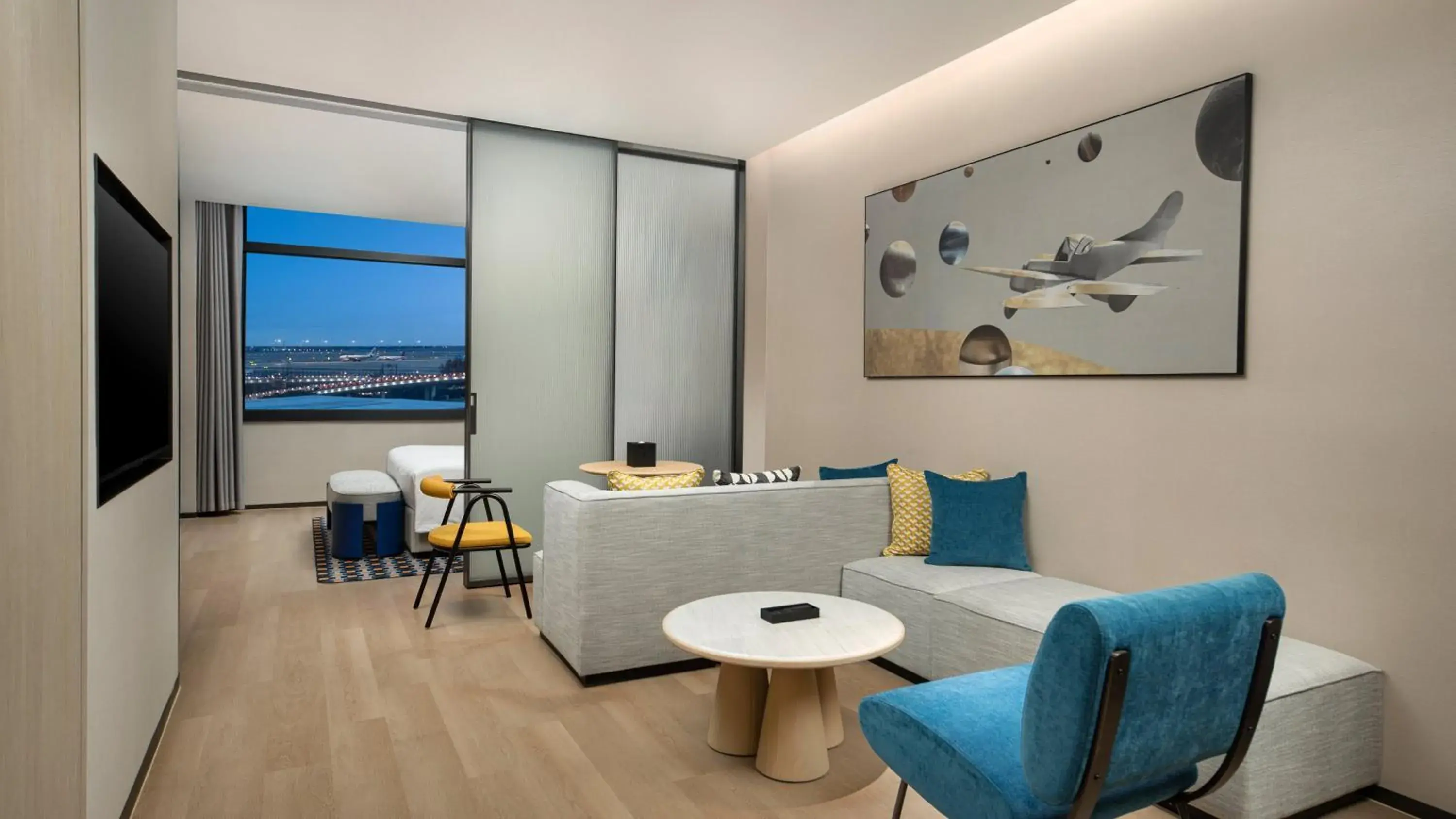 One-Bedroom Suite in Holiday Inn Shanghai Pudong Airport, an IHG Hotel One-Bedroom Suite in Holiday Inn Shanghai Pudong Airport, an IHG Hotel