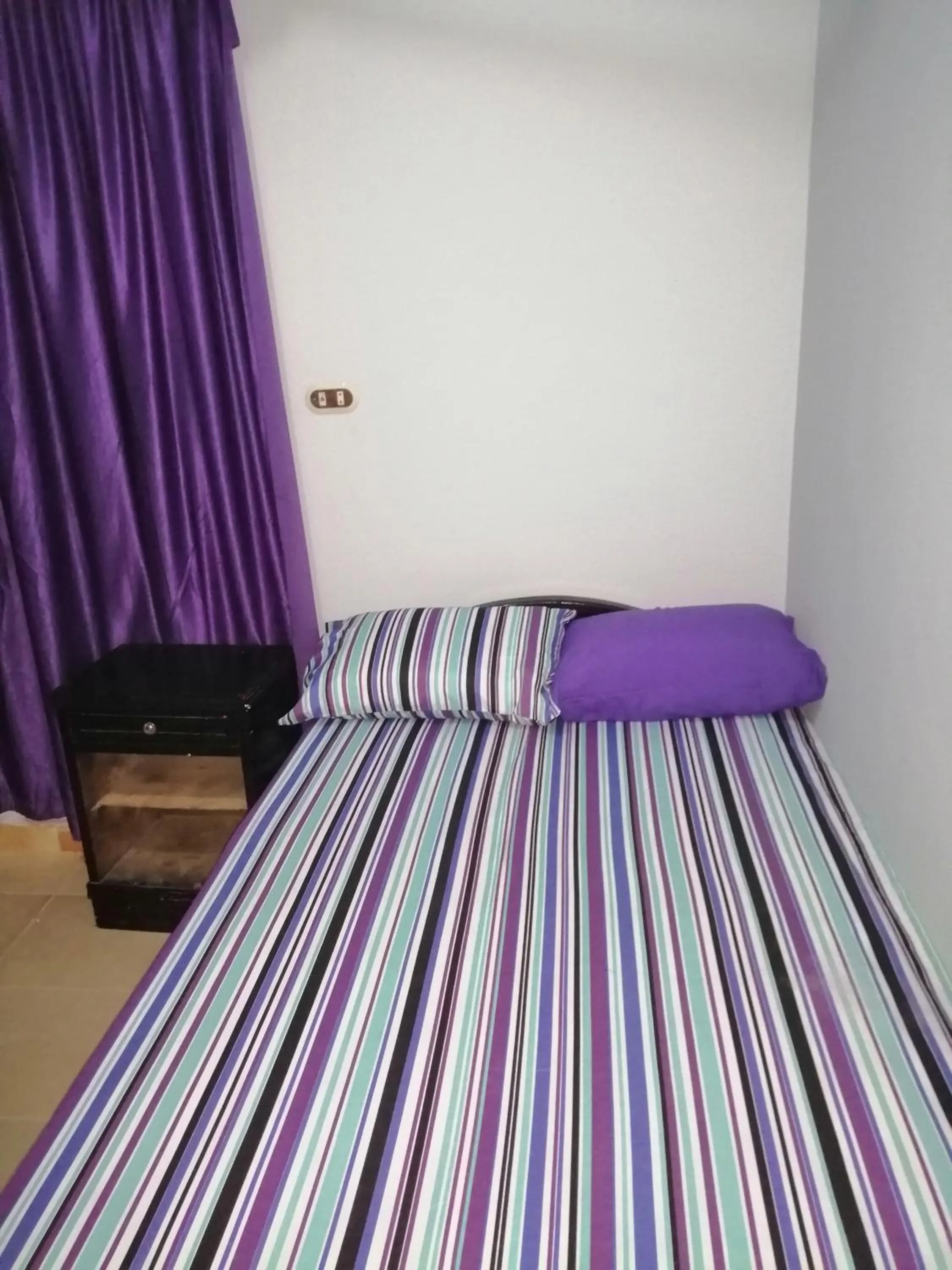 Bed in Al Dahar apartments Hurghada