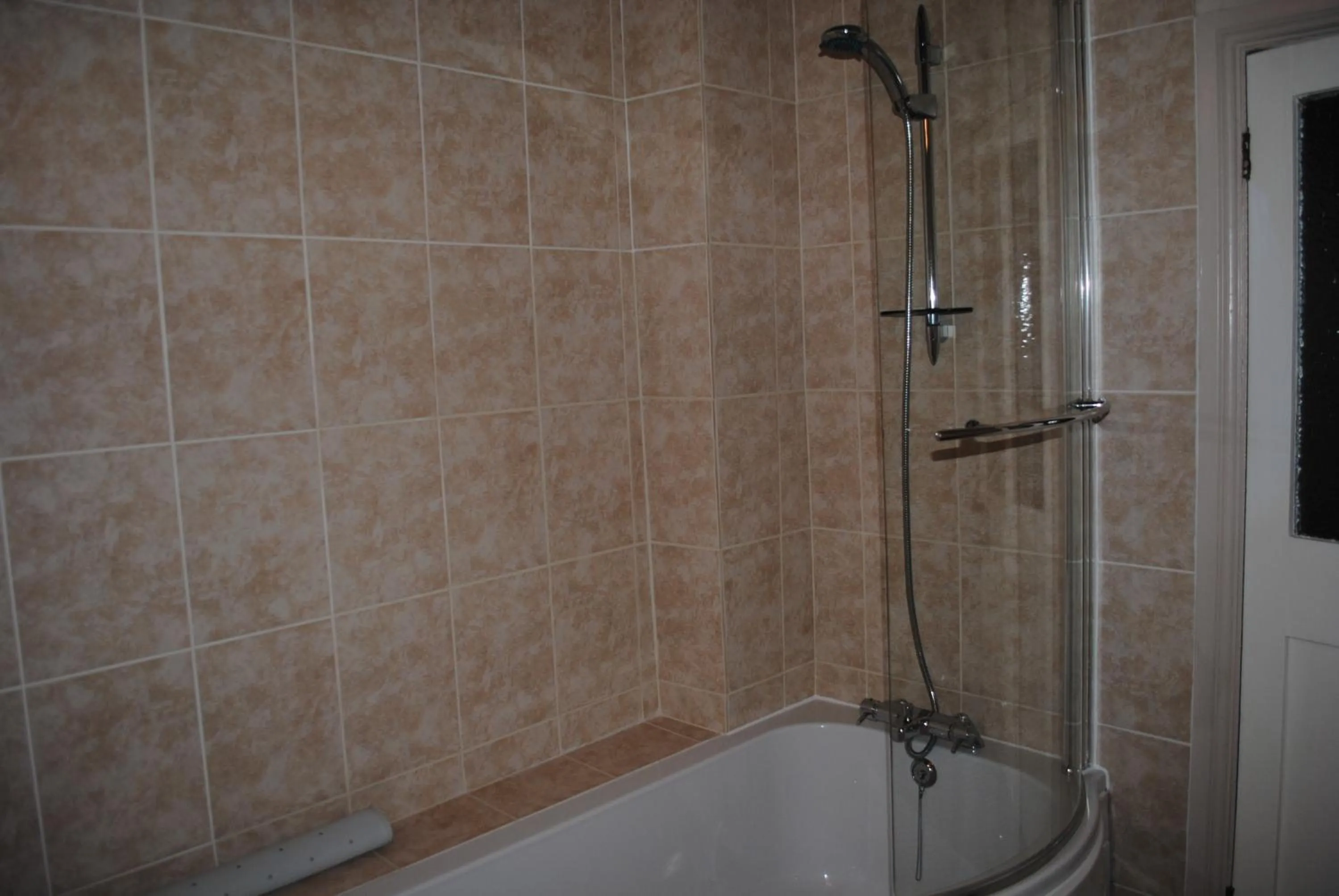 Bathroom in Sykes House