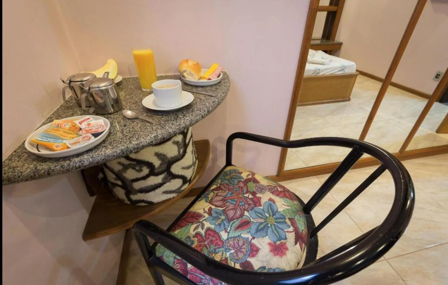 Breakfast in Saville Hotel