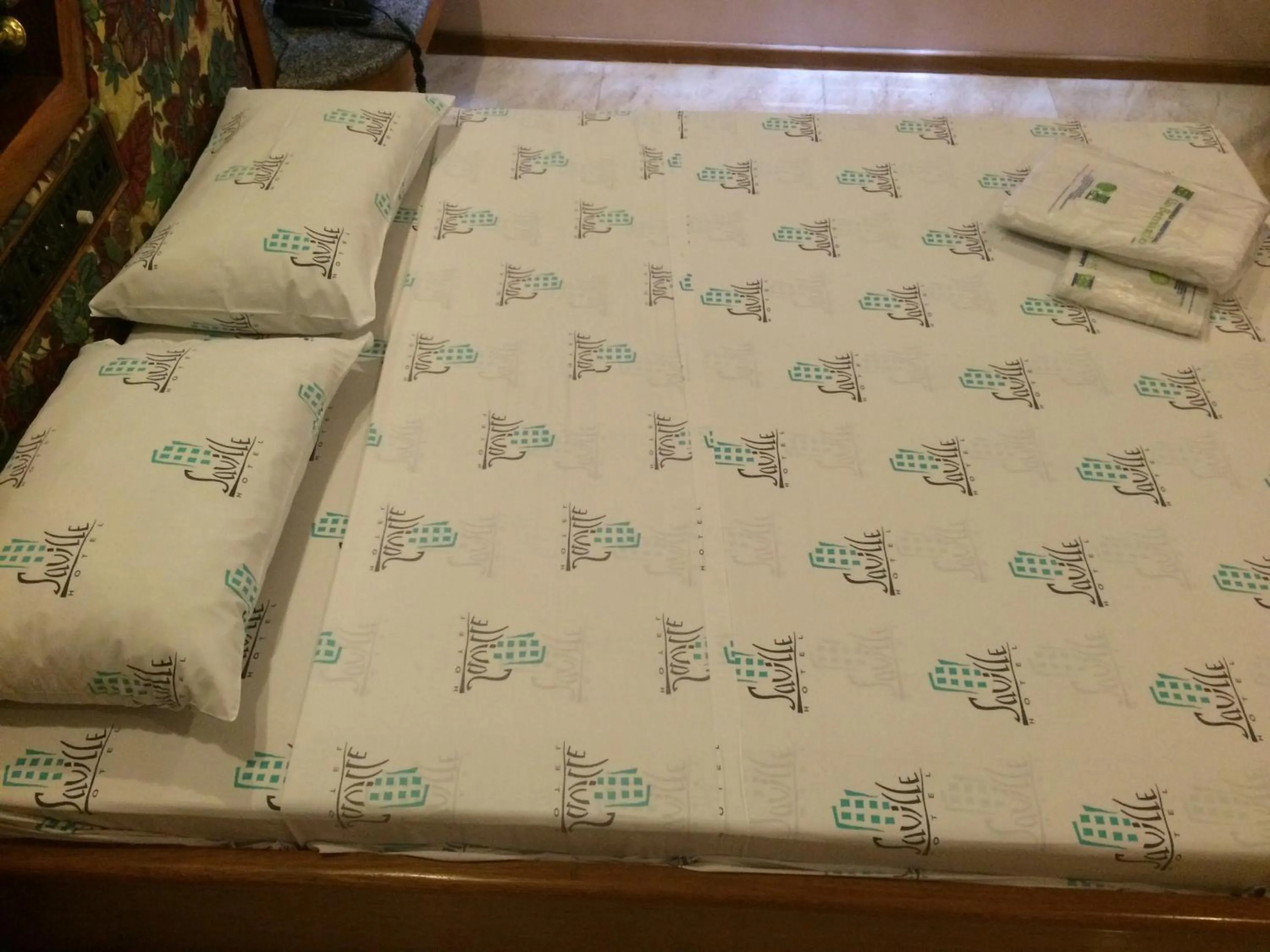 Bed in Saville Hotel