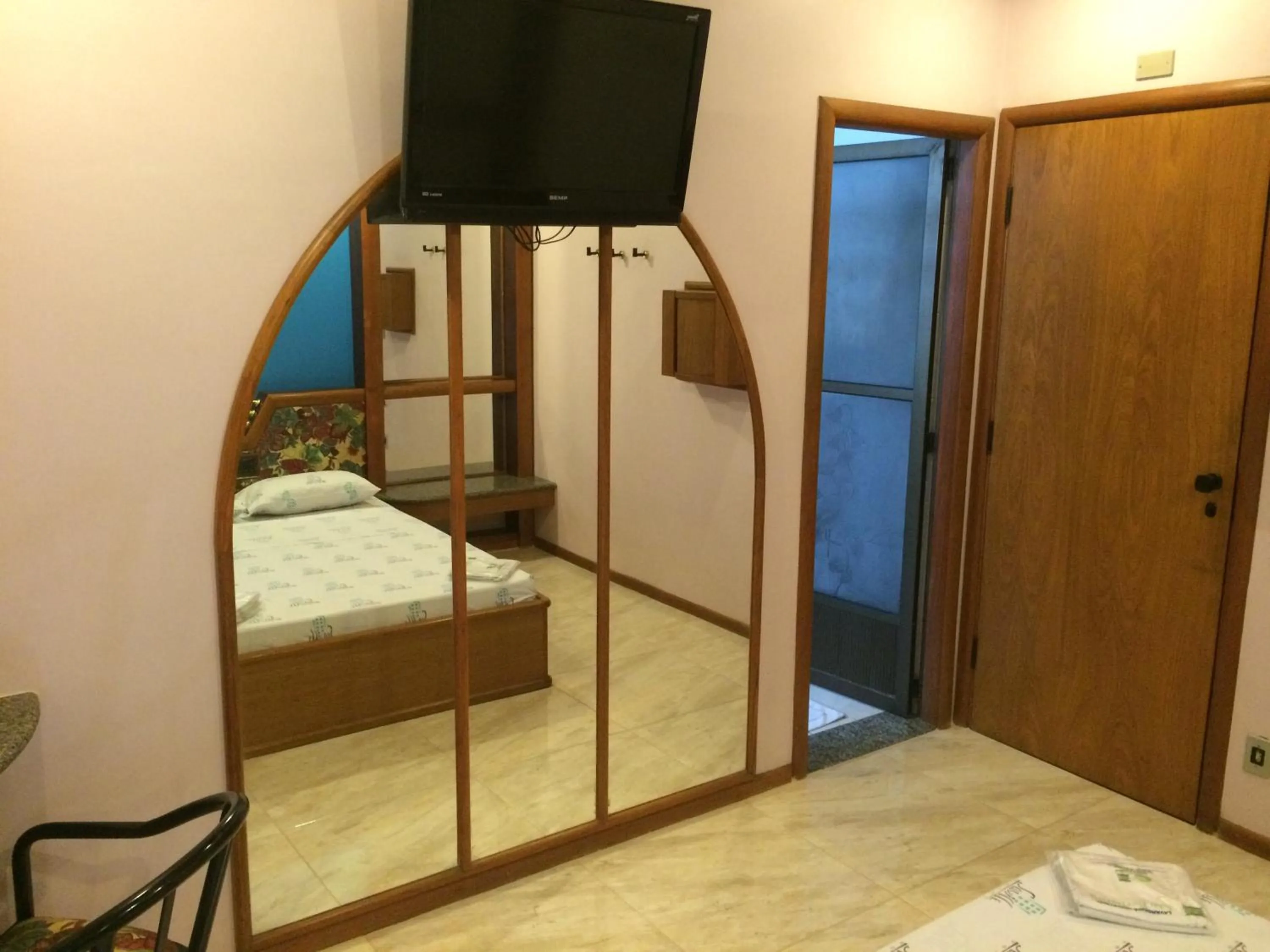 Decorative detail in Saville Hotel