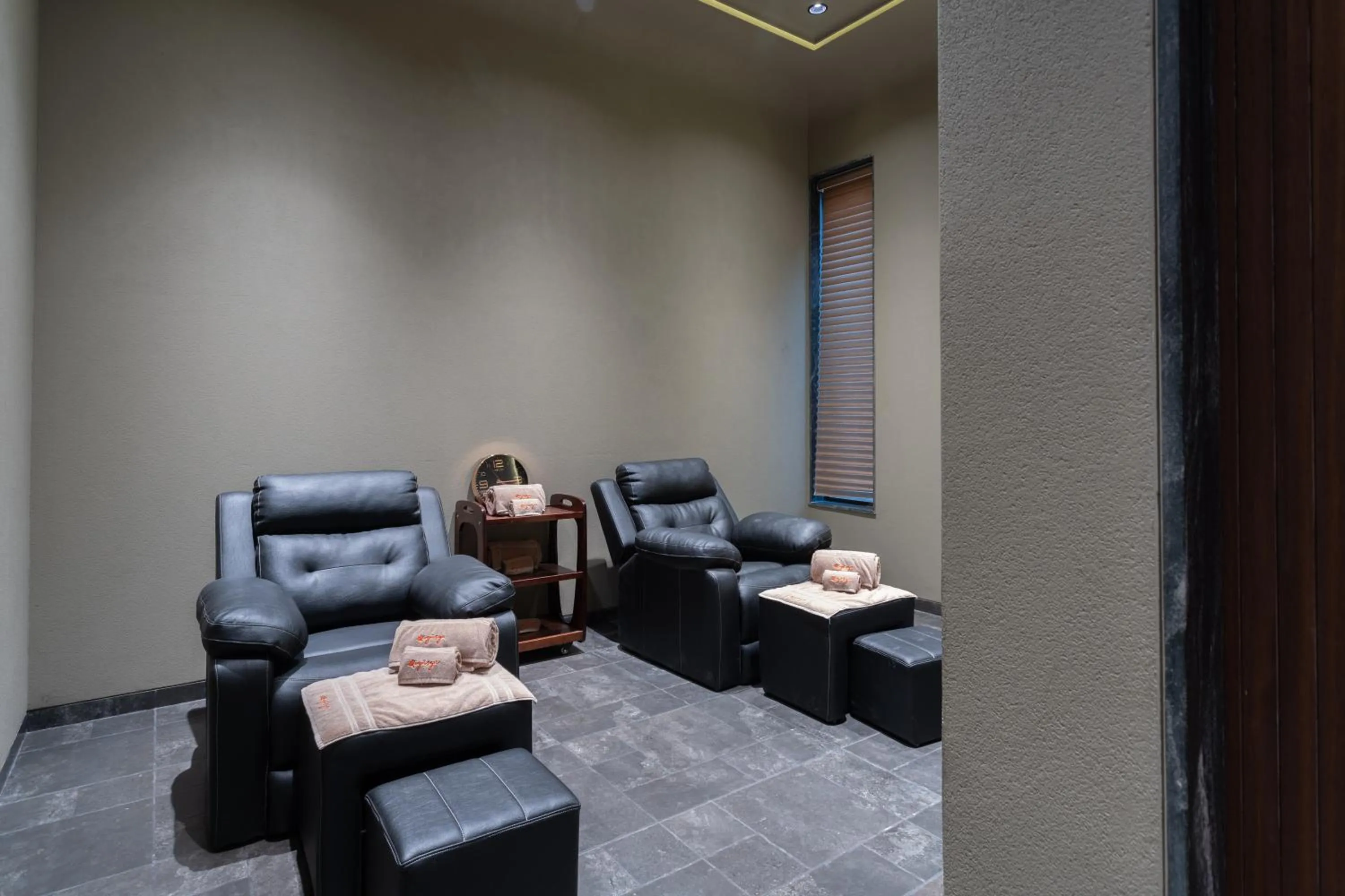 Spa and wellness centre/facilities in Treat Resort Silvassa