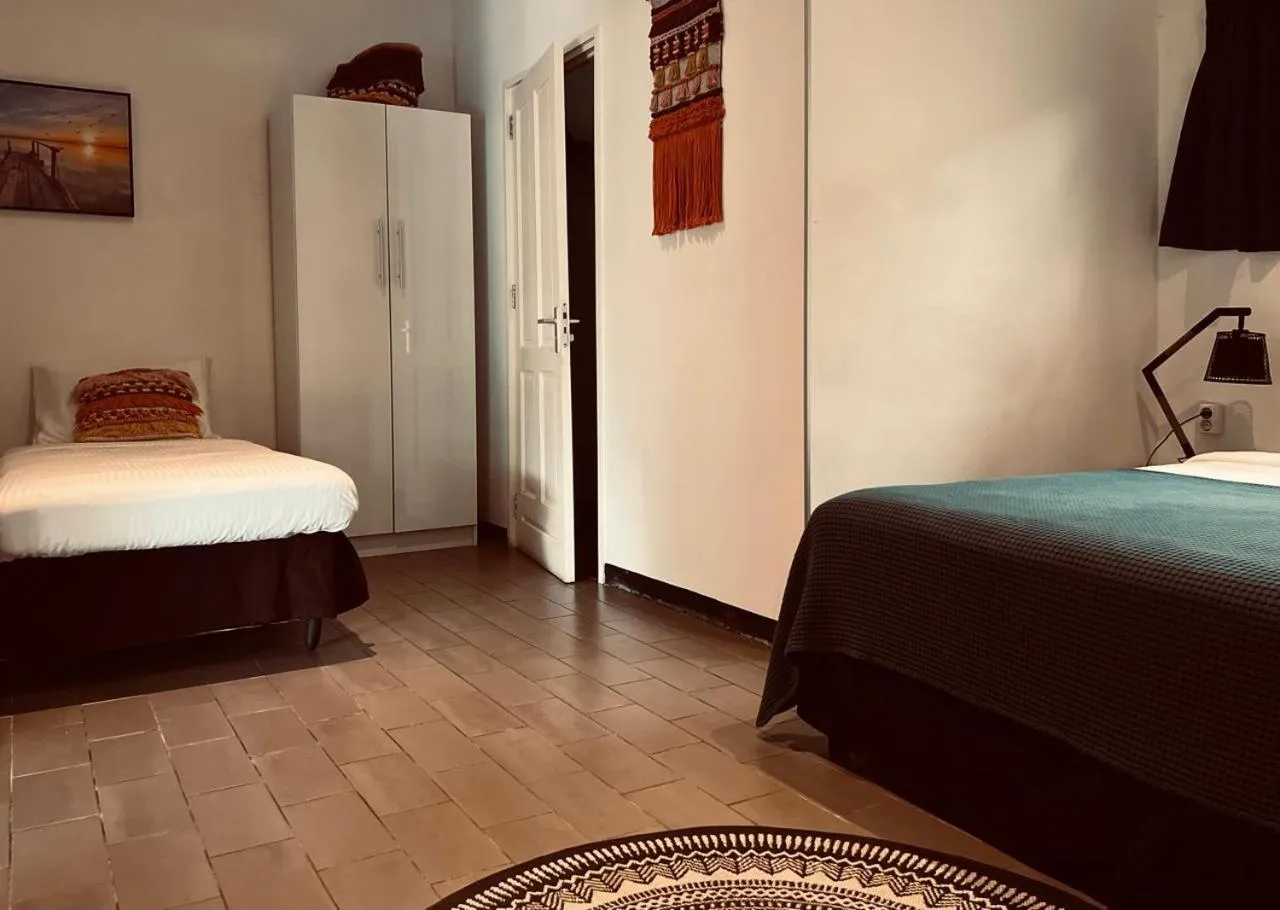 Bed in Holland Lodge Paramaribo