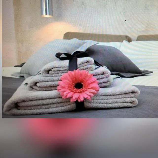 Bed in Suite Amnesia