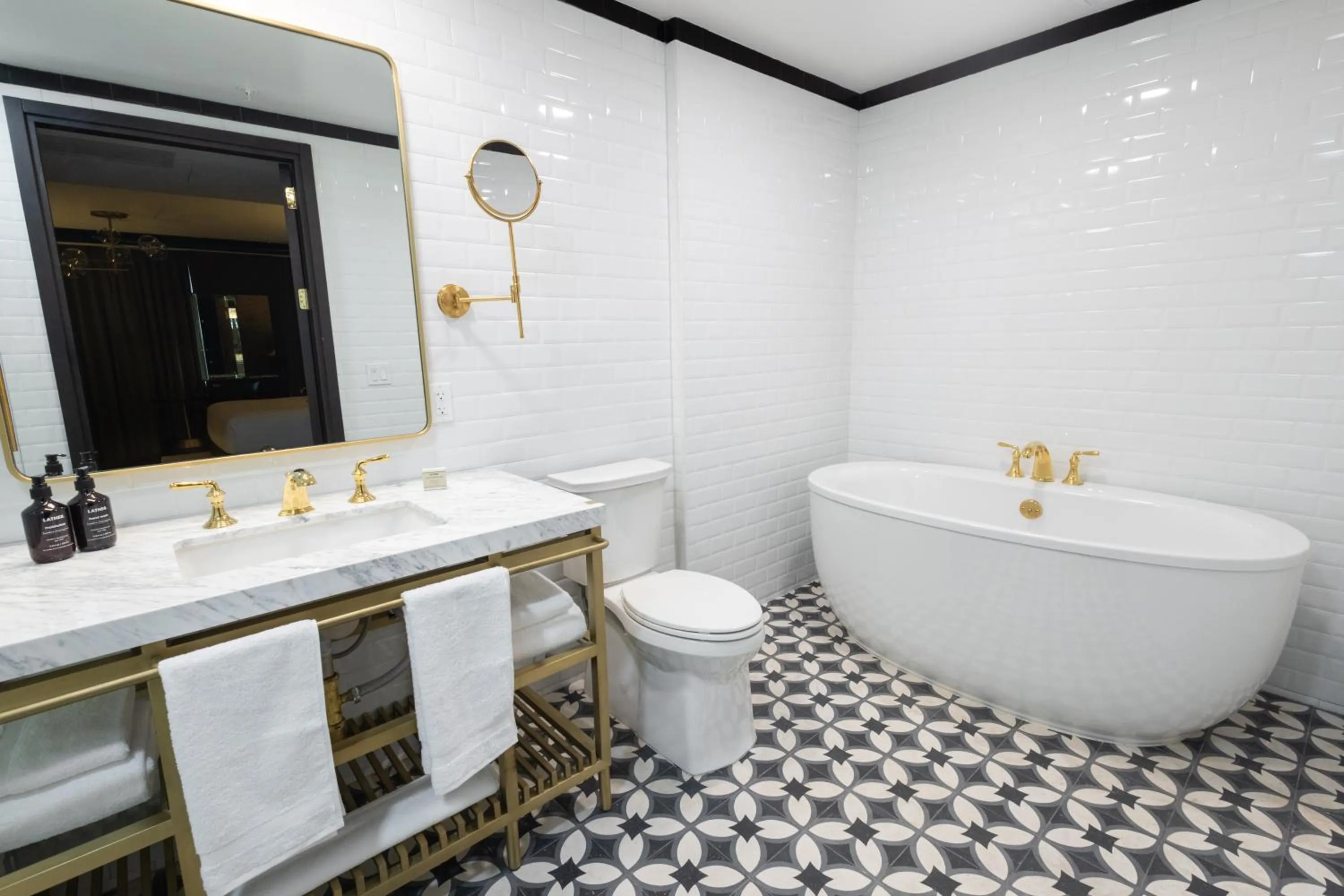 Bathroom in Whisky Hotel