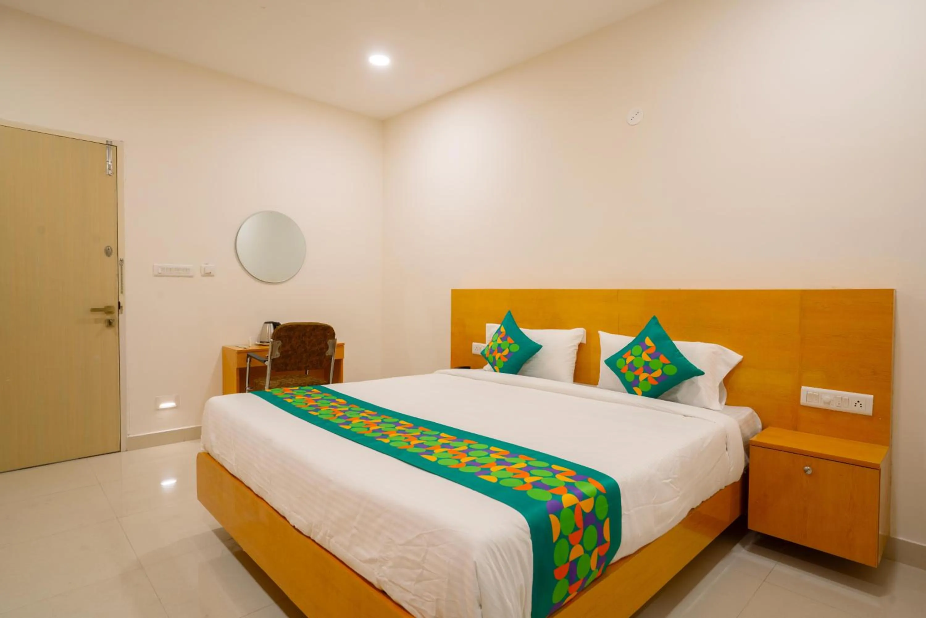 Bedroom, Bed in Treebo The Living Tree Khairatabad