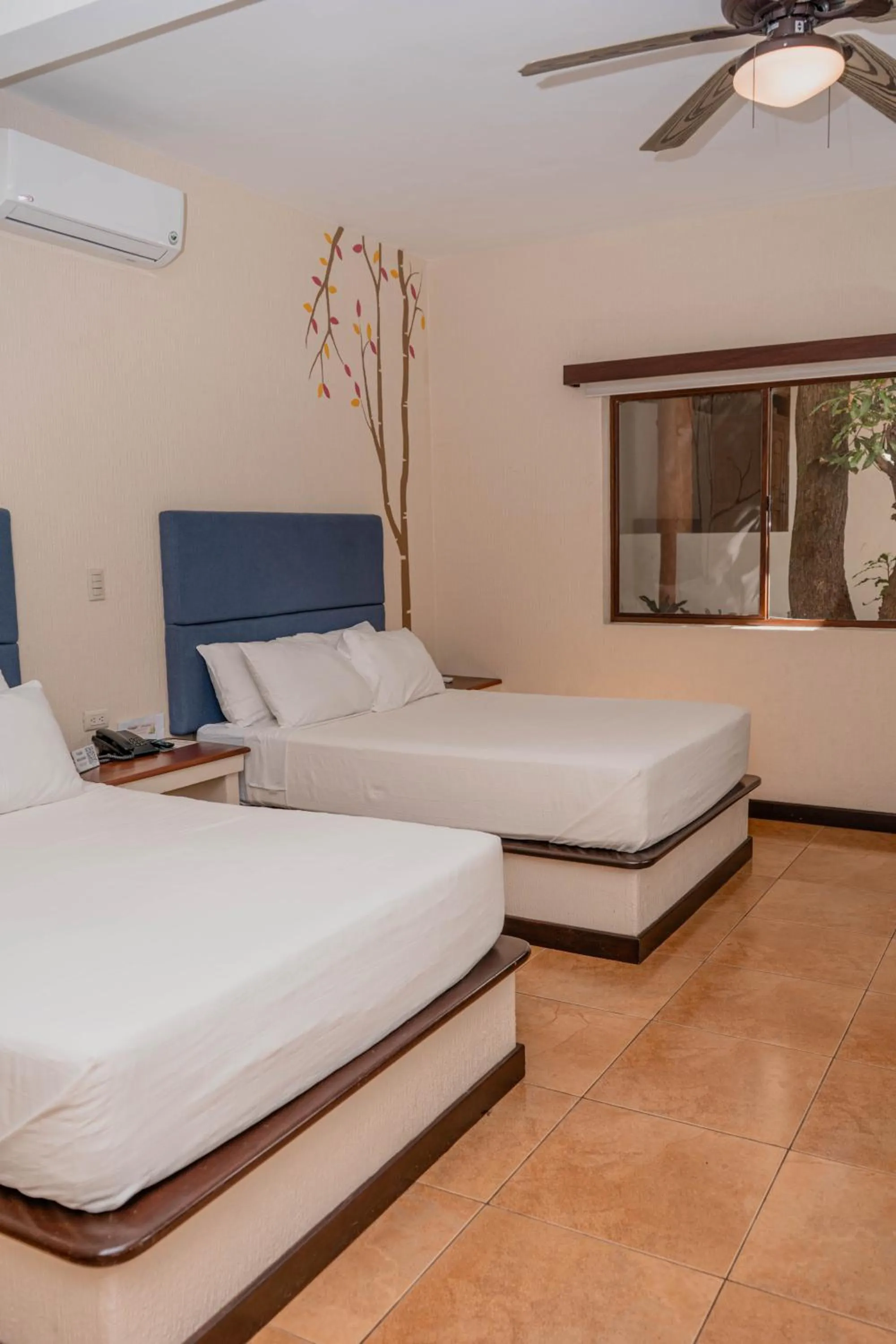 Bed in Boca Olas Resort Villas