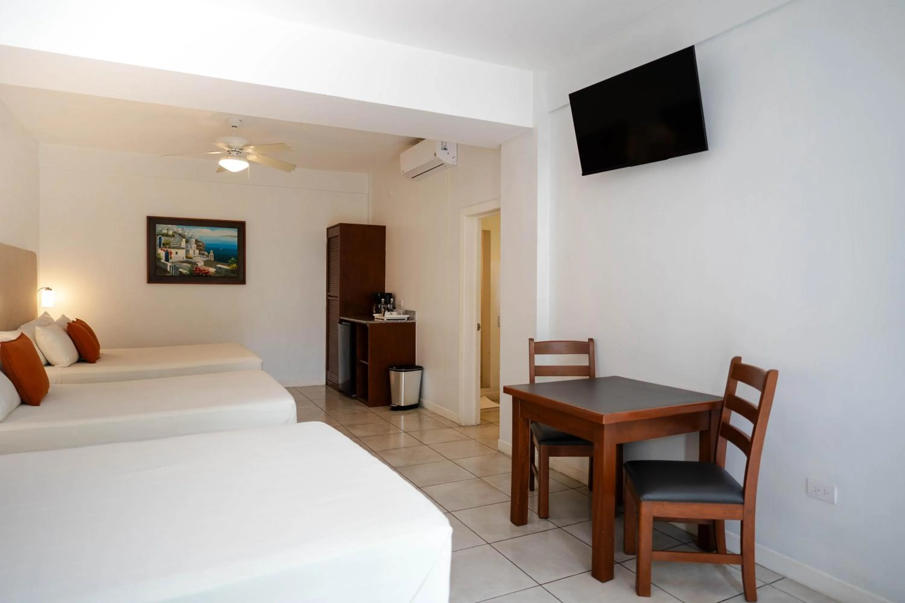 Bed in Boca Olas Resort Villas