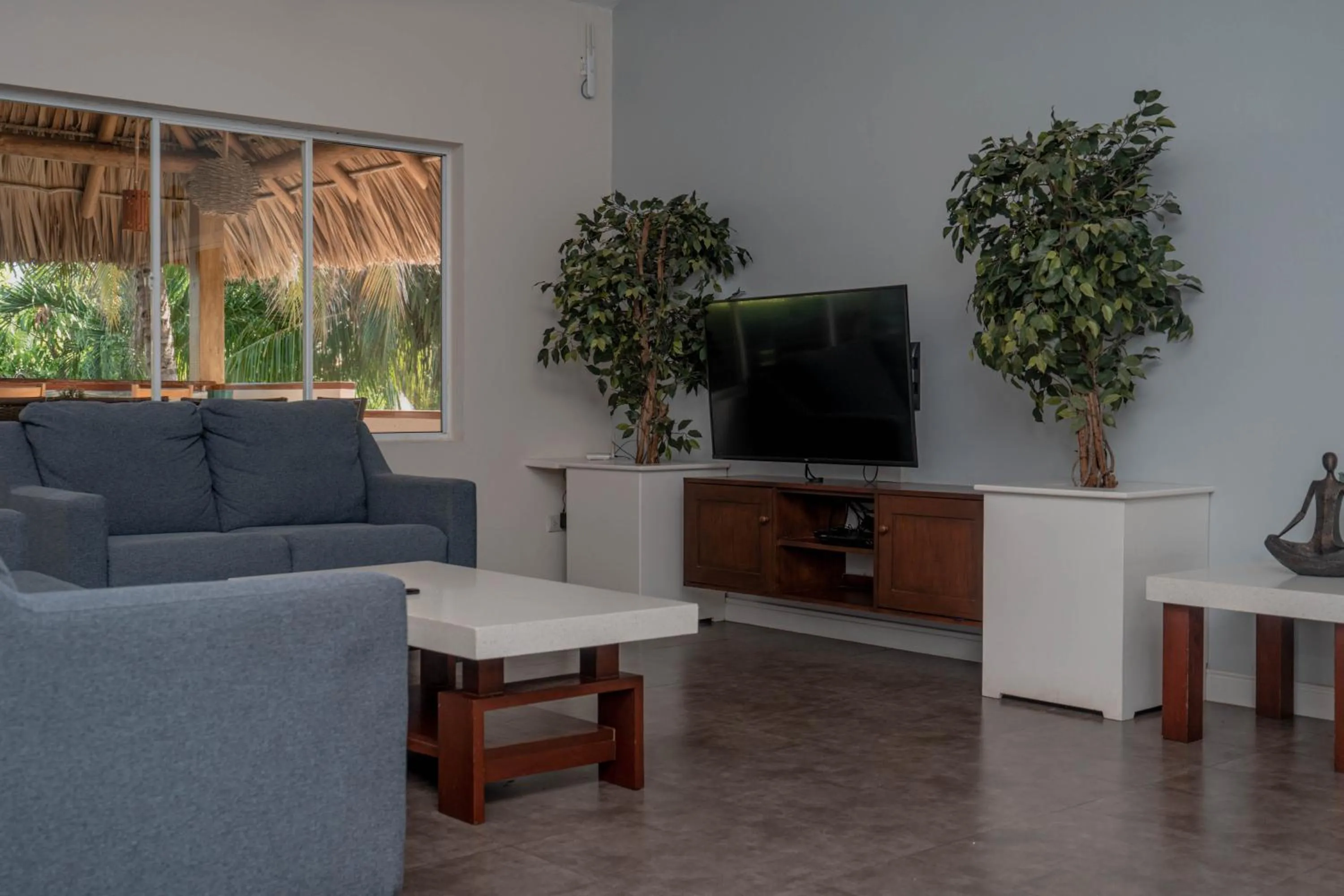 Boca Olas Resort Villas