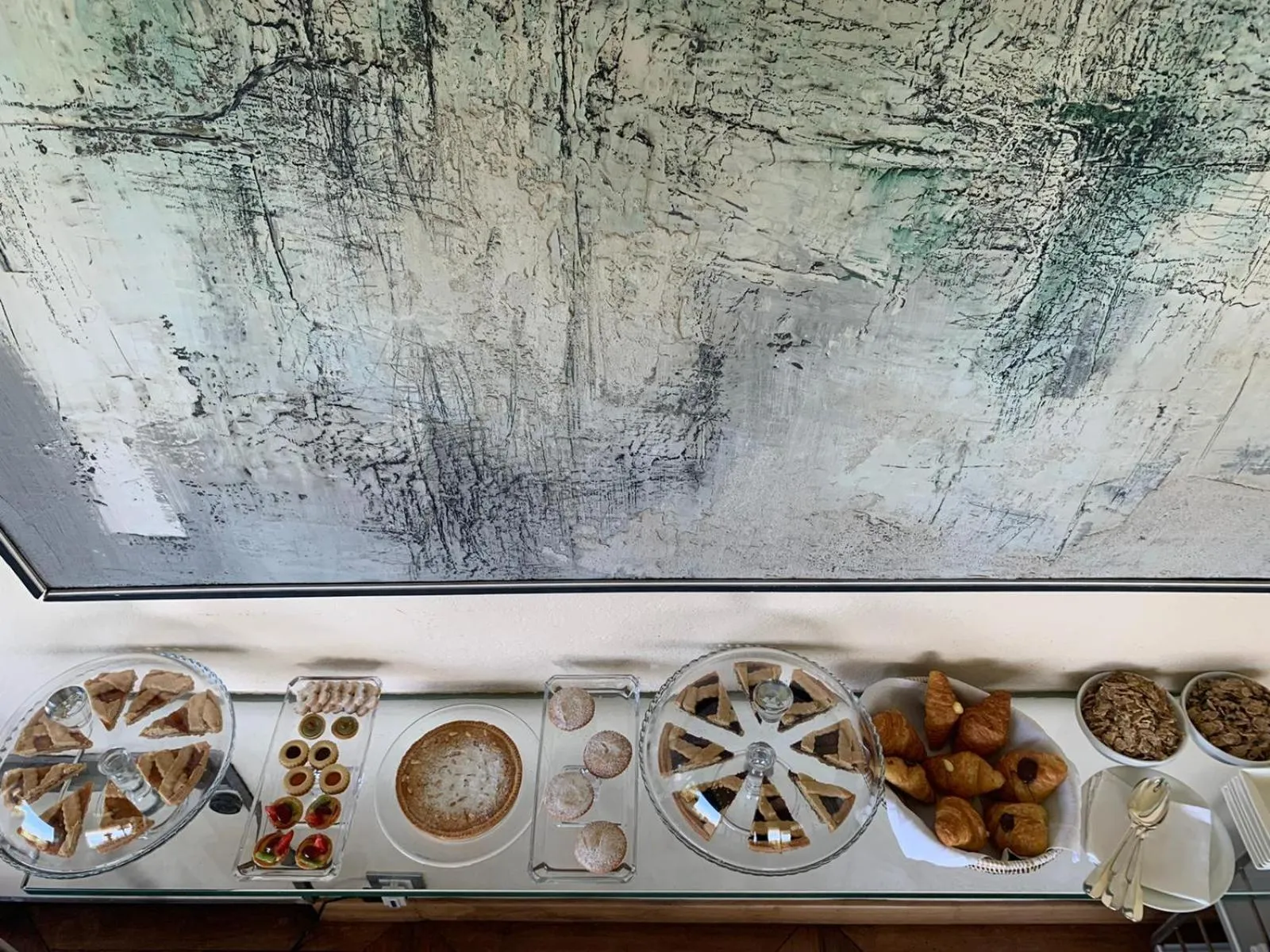 Breakfast in Villa Domus 1938