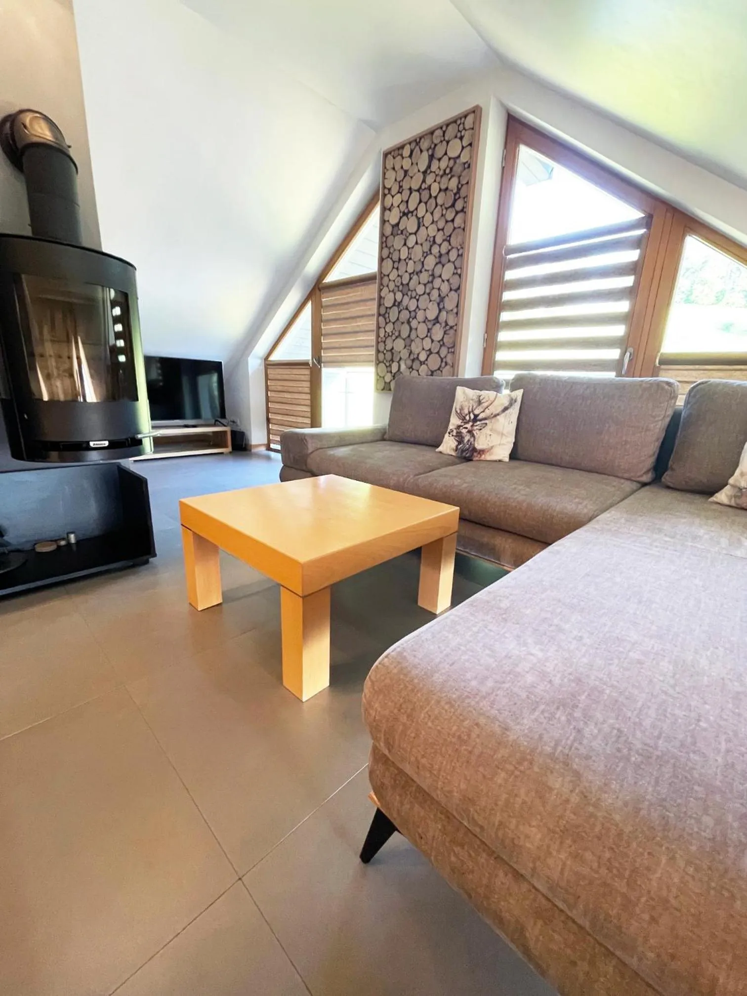 Communal lounge/ TV room in Smrekowa Polana Resort & Spa