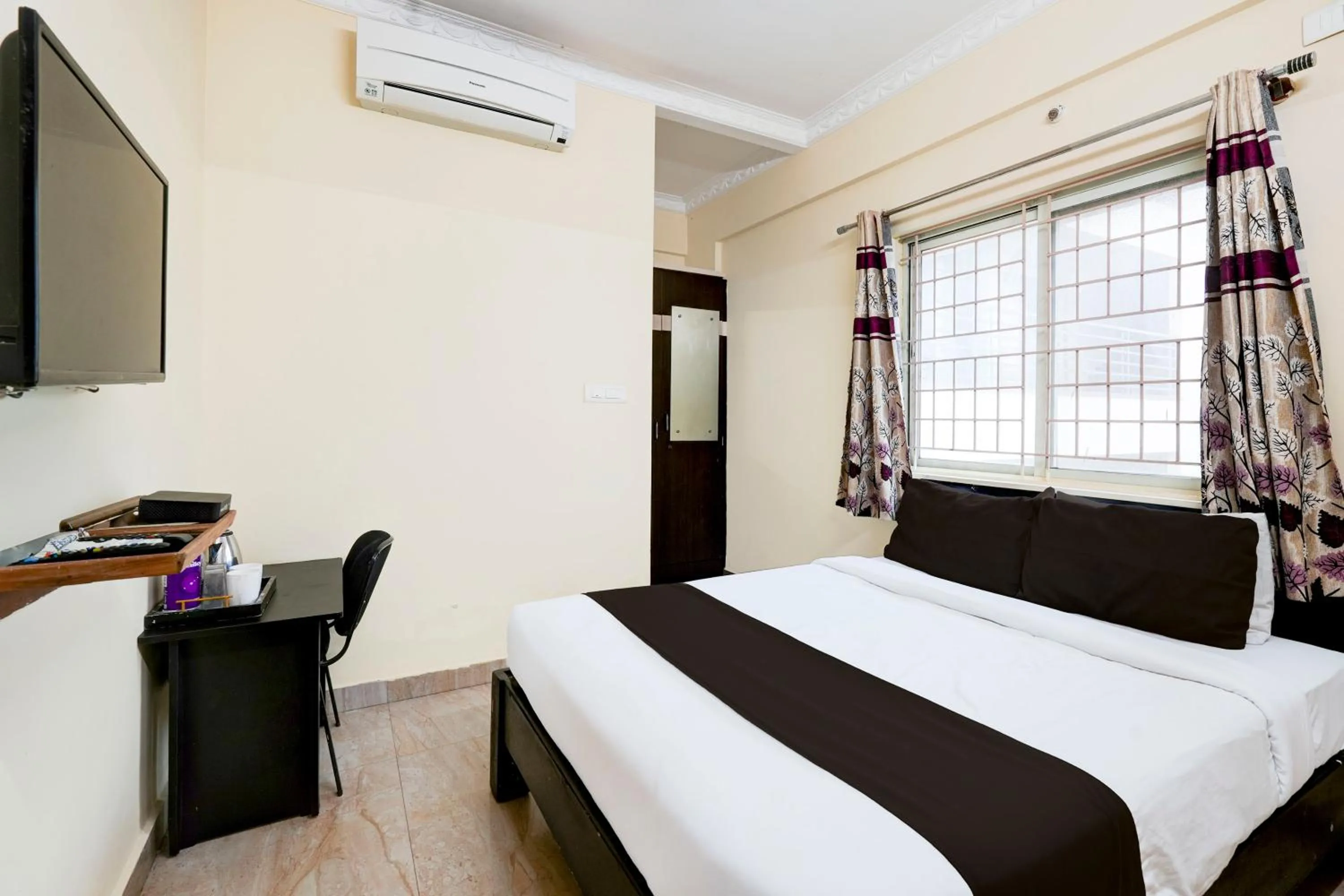 Bedroom, Bed in Super Hotel O Ganakkal Near BGS Hospital Junction Formerly Omkar Global Inn