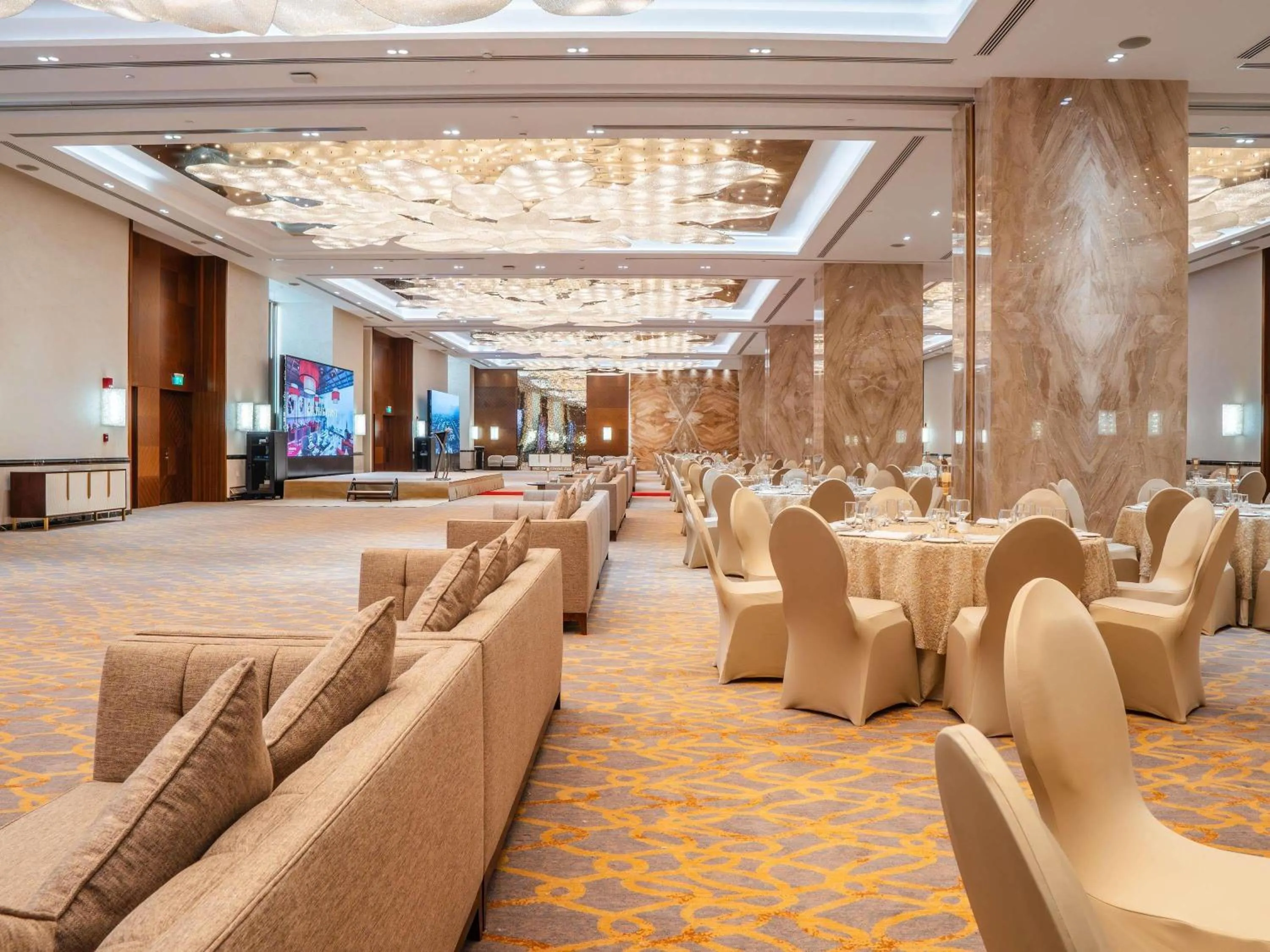 Meeting/conference room in Movenpick Hotel Centaurus Islamabad