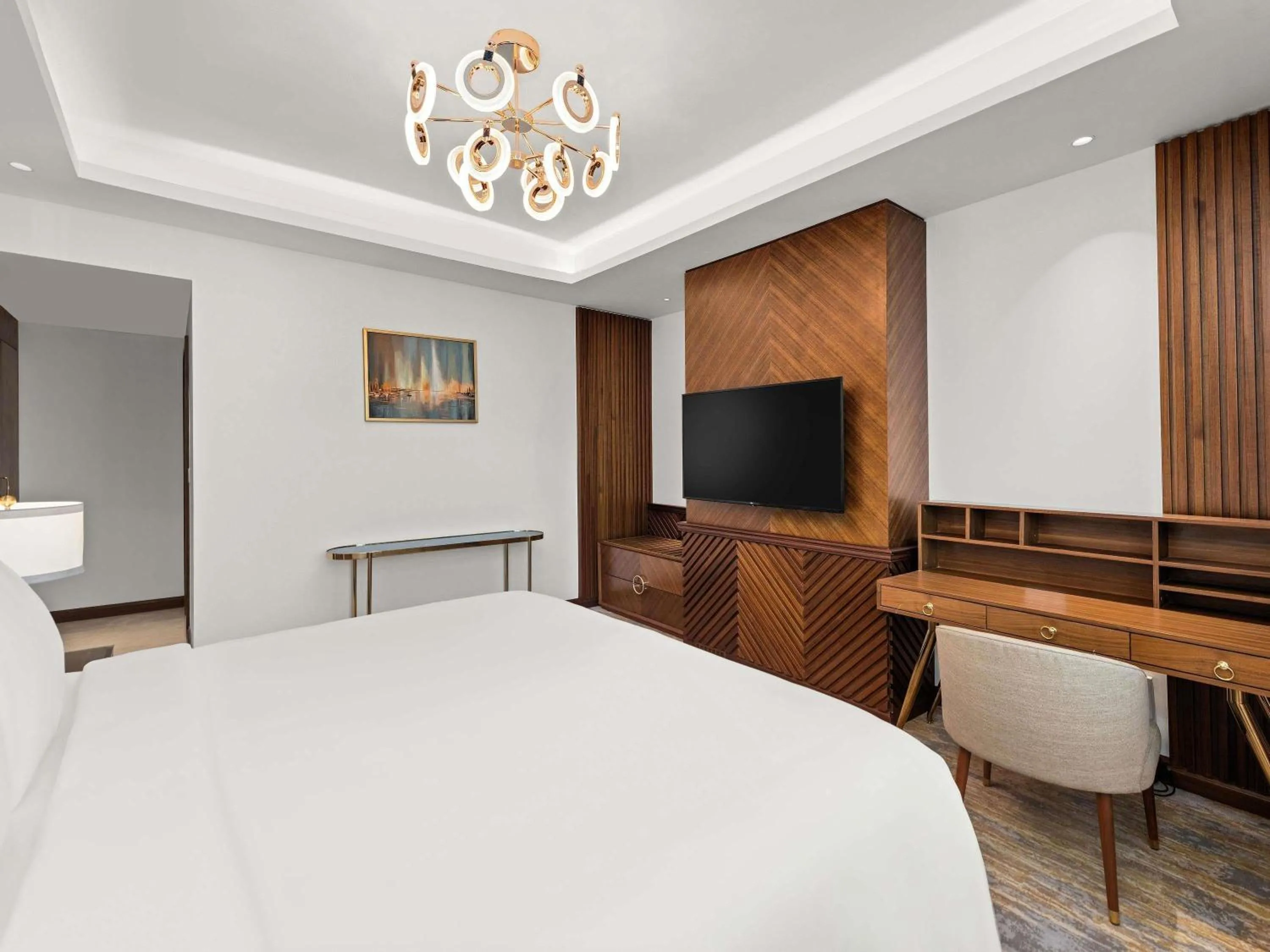 Bedroom, Bed in Movenpick Hotel Centaurus Islamabad