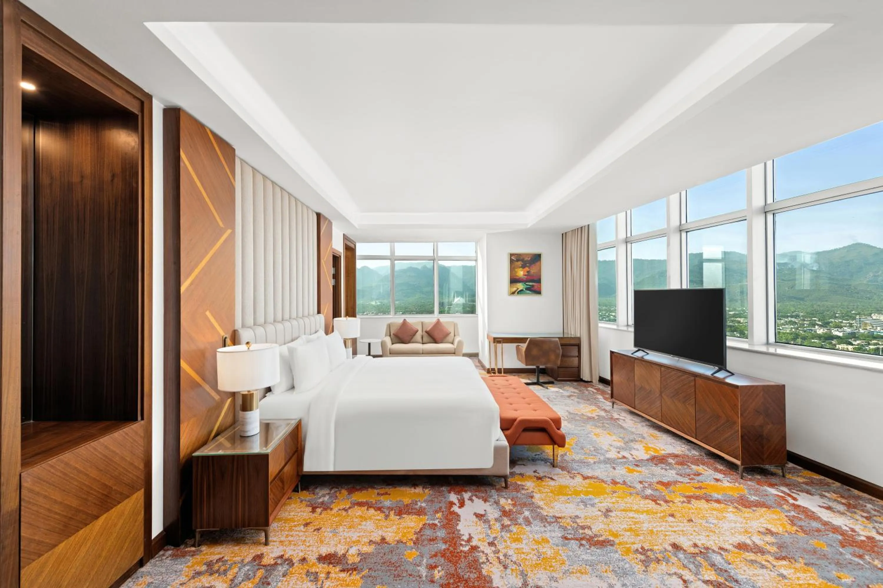 View (from property/room), Bed in Movenpick Hotel Centaurus Islamabad