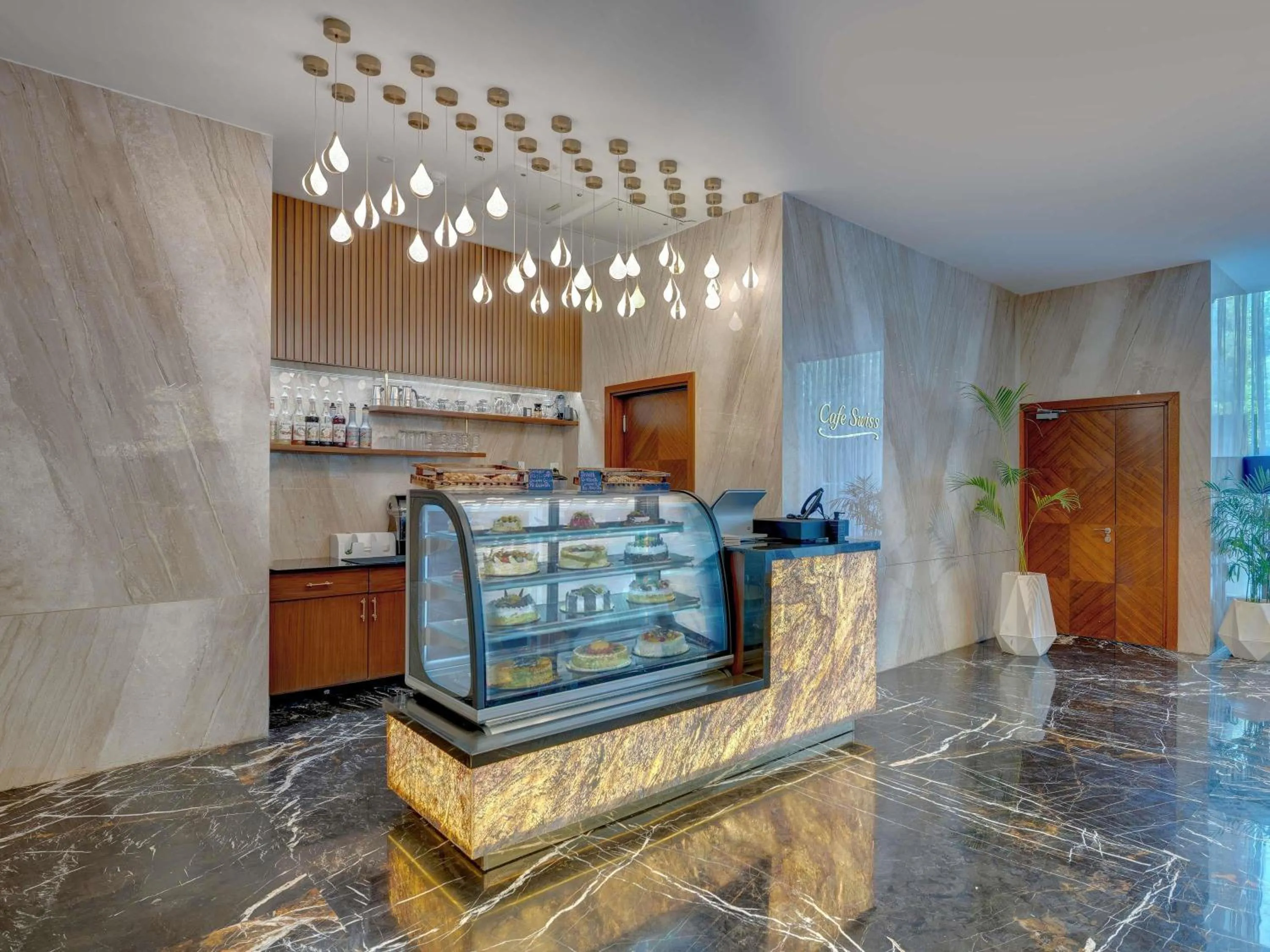 Restaurant/places to eat in Movenpick Hotel Centaurus Islamabad