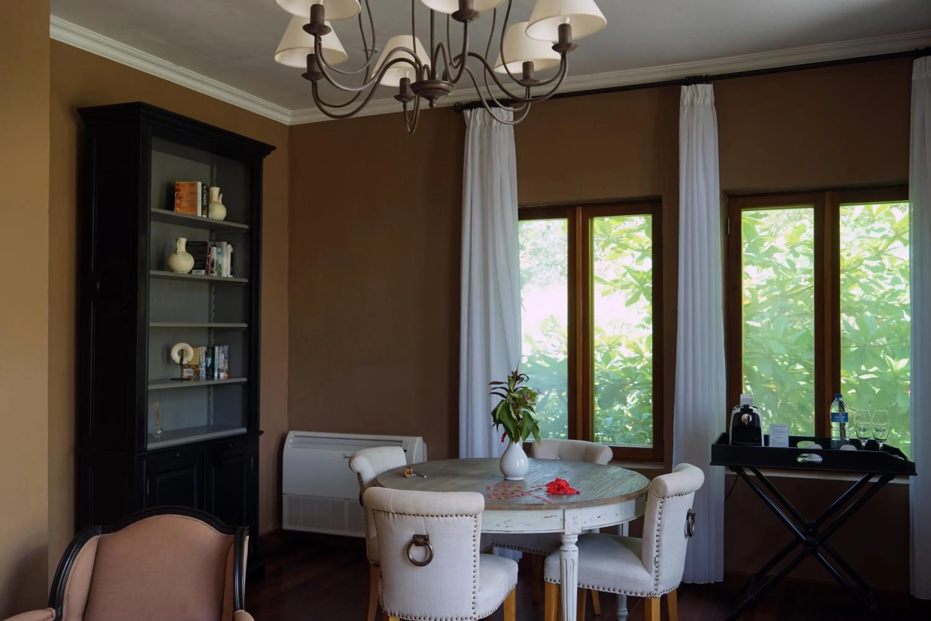 Living room in Belo Monte Hotel and Museum