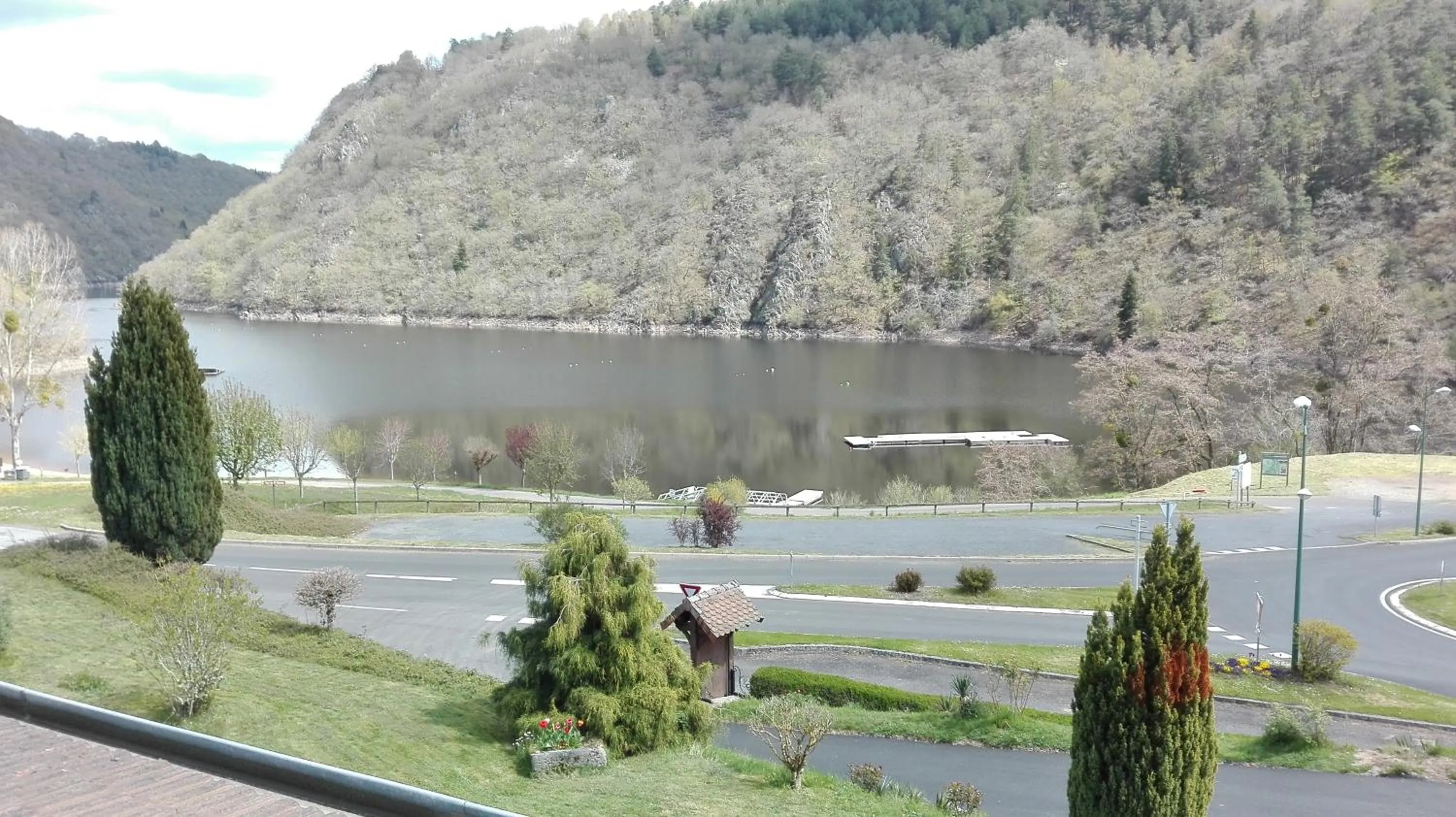 Lake view in La Cremaillere