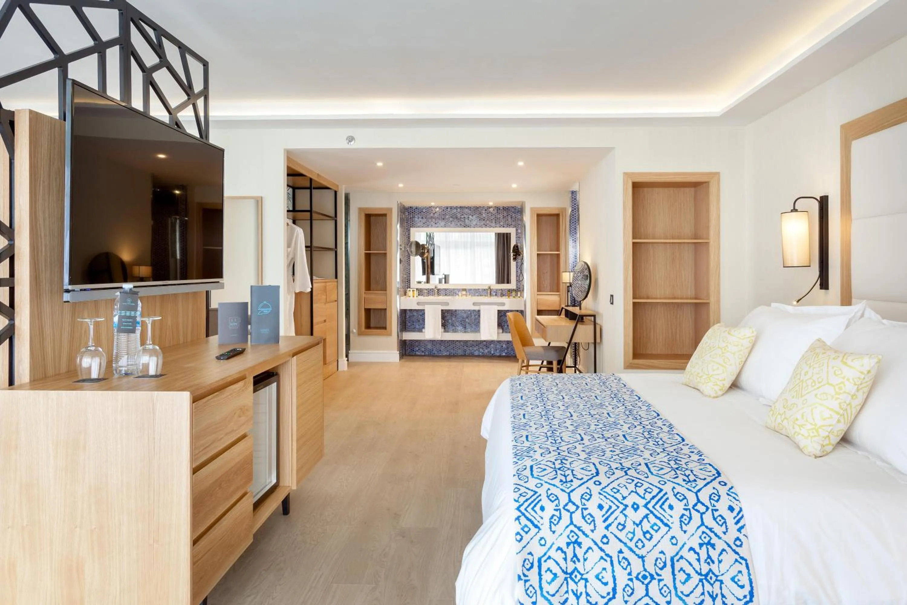 Photo of the whole room, Bed in Gran Tacande Wellness & Relax Costa Adeje