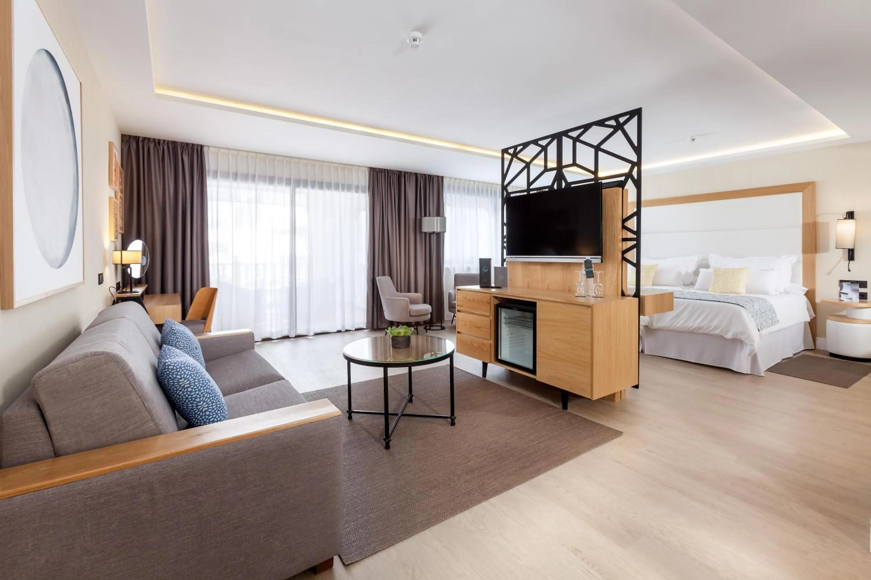 Photo of the whole room, Bed in Gran Tacande Wellness & Relax Costa Adeje