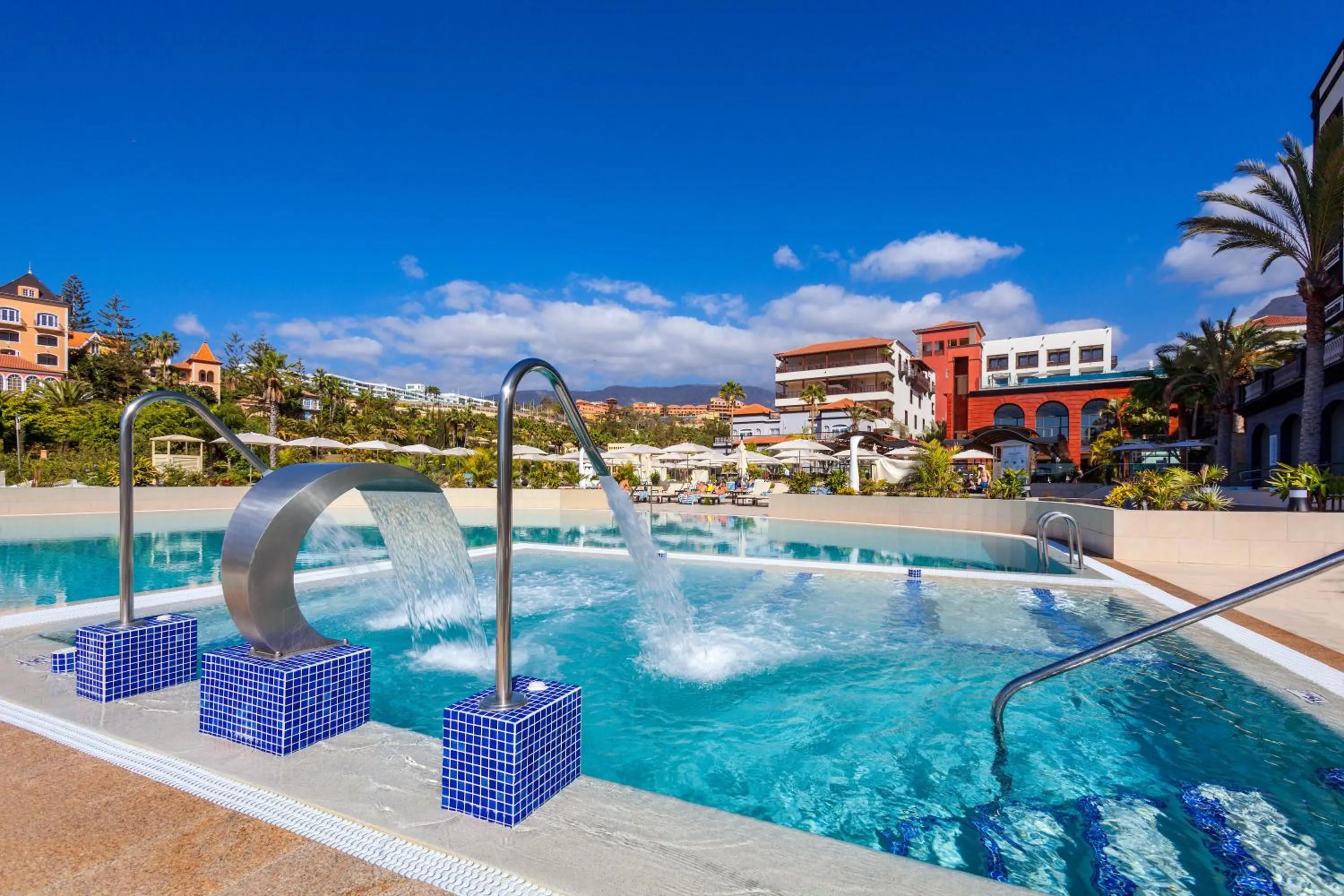 Swimming pool in Gran Tacande Wellness & Relax Costa Adeje