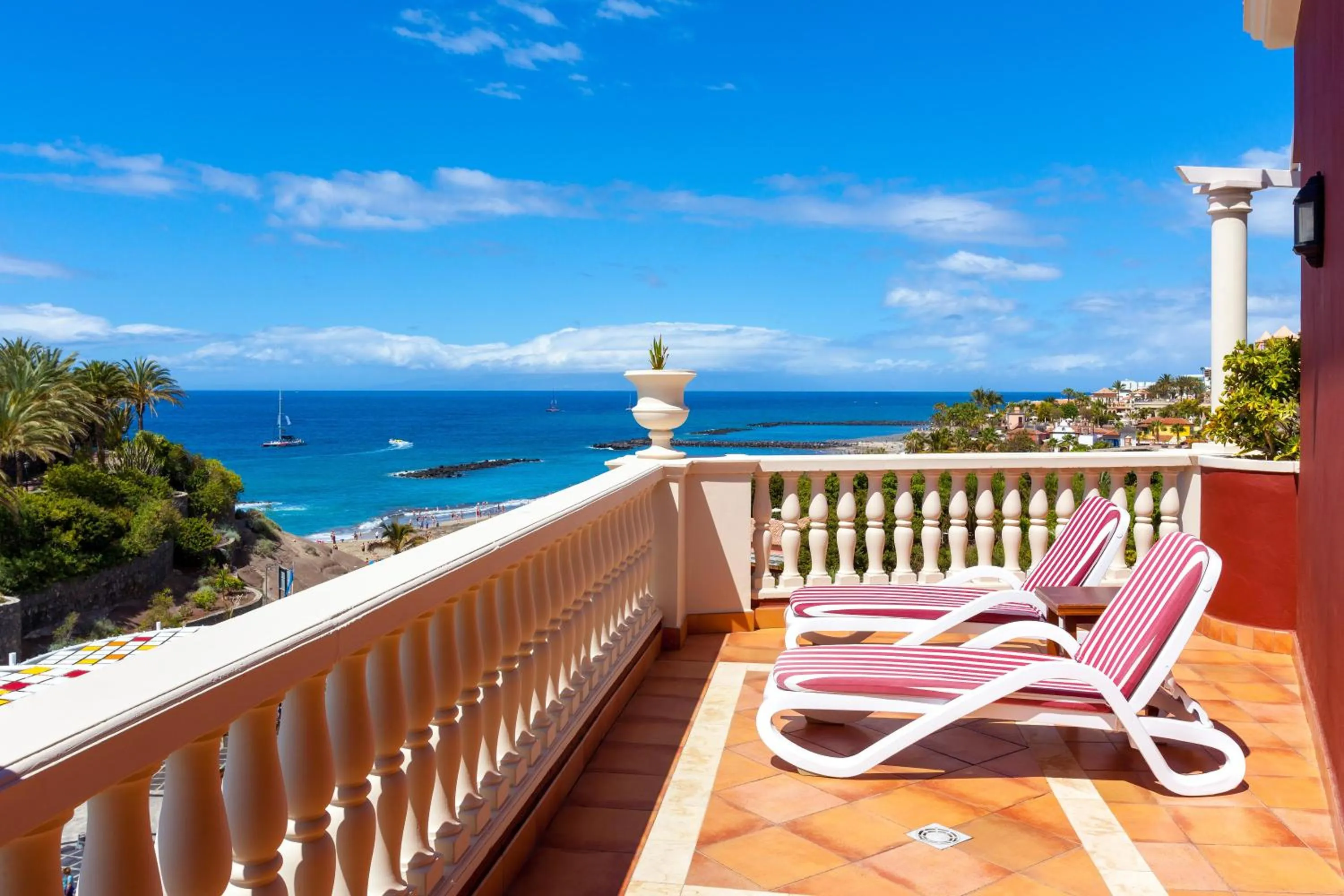 Photo of the whole room in Gran Tacande Wellness & Relax Costa Adeje