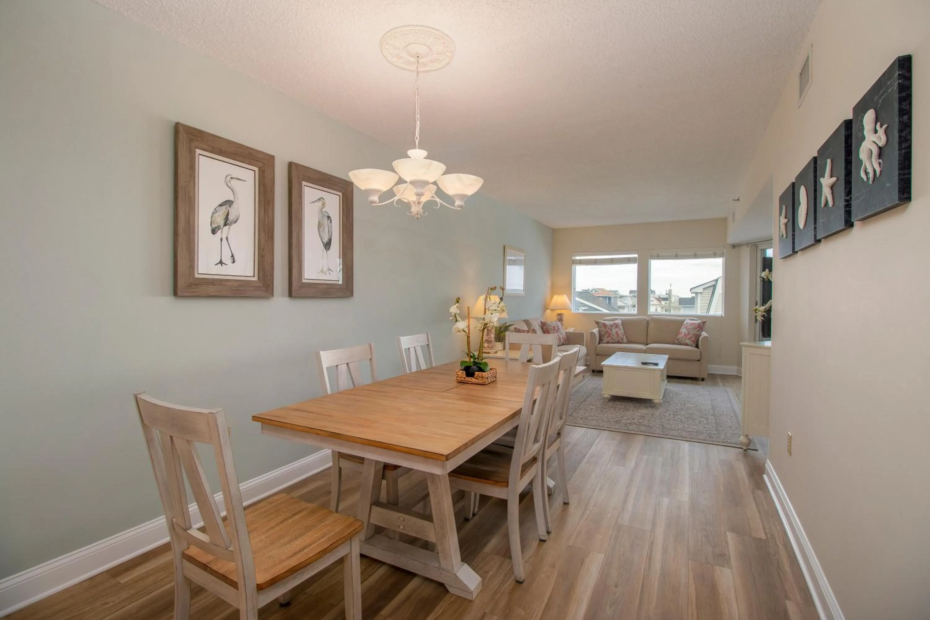Living room in Watson's Regency Suites