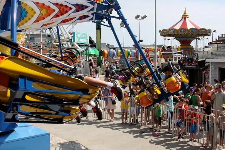 Entertainment in Watson's Regency Suites