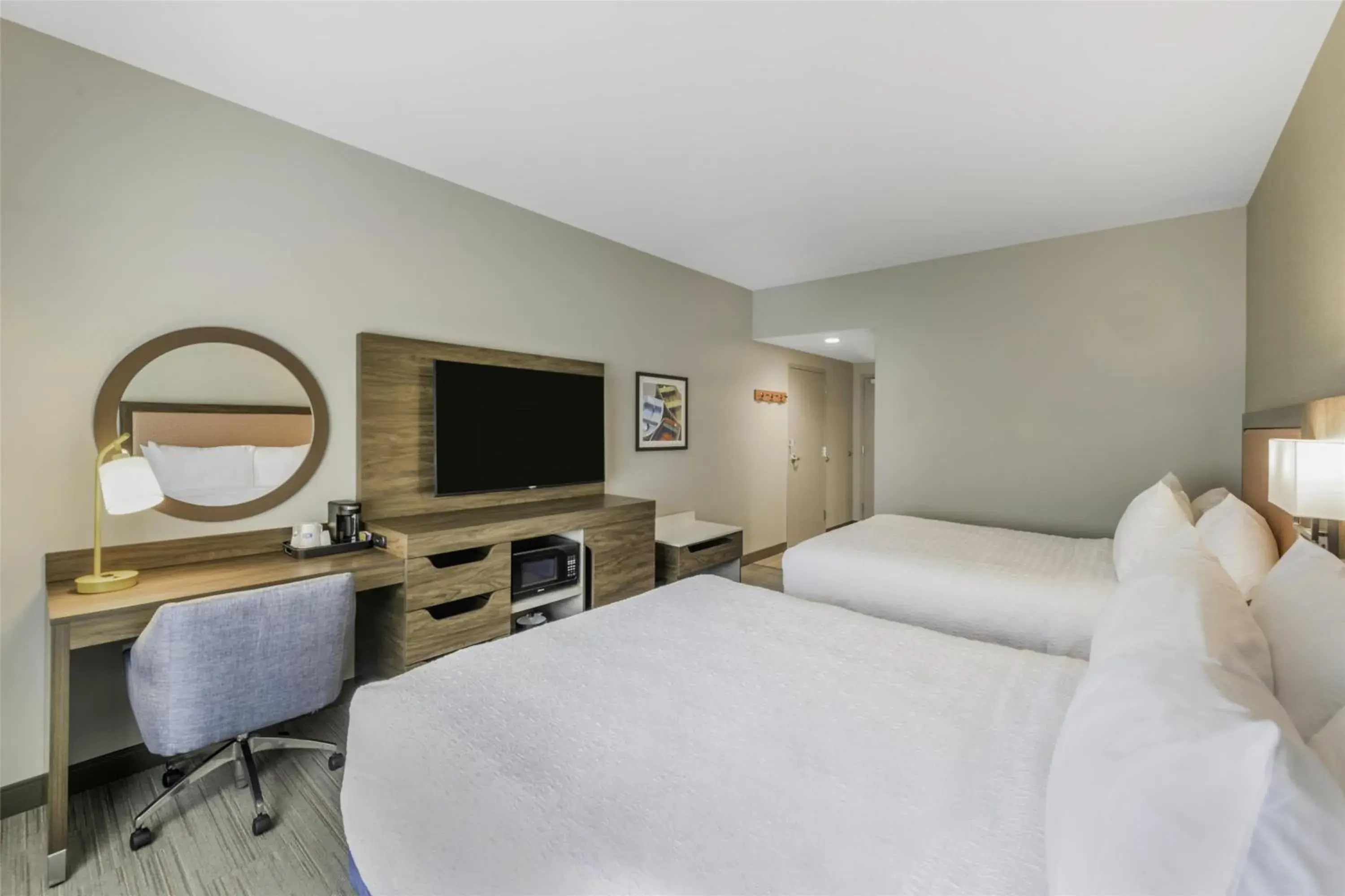 Queen Room with Two Queen Beds in Hampton Inn & Suites By Hilton Decatur Queen Room with Two Queen Beds in Hampton Inn & Suites By Hilton Decatur